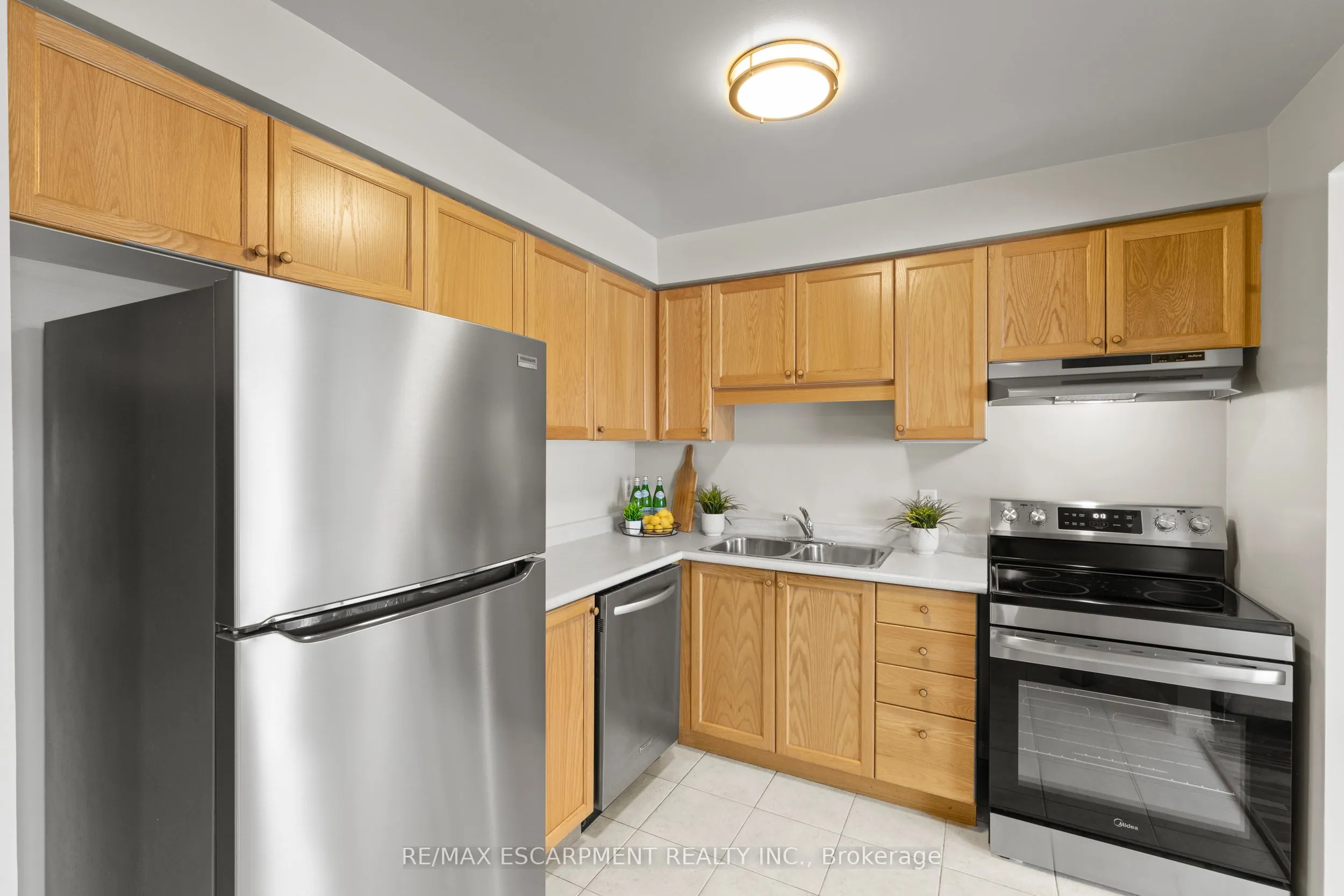134 TERNI Boulevard, #2