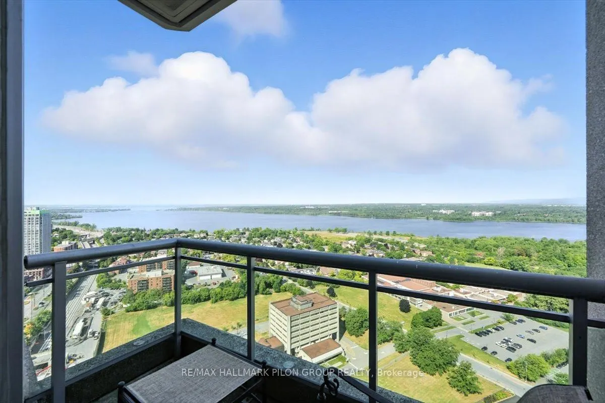 38 Metropole Private, #3203