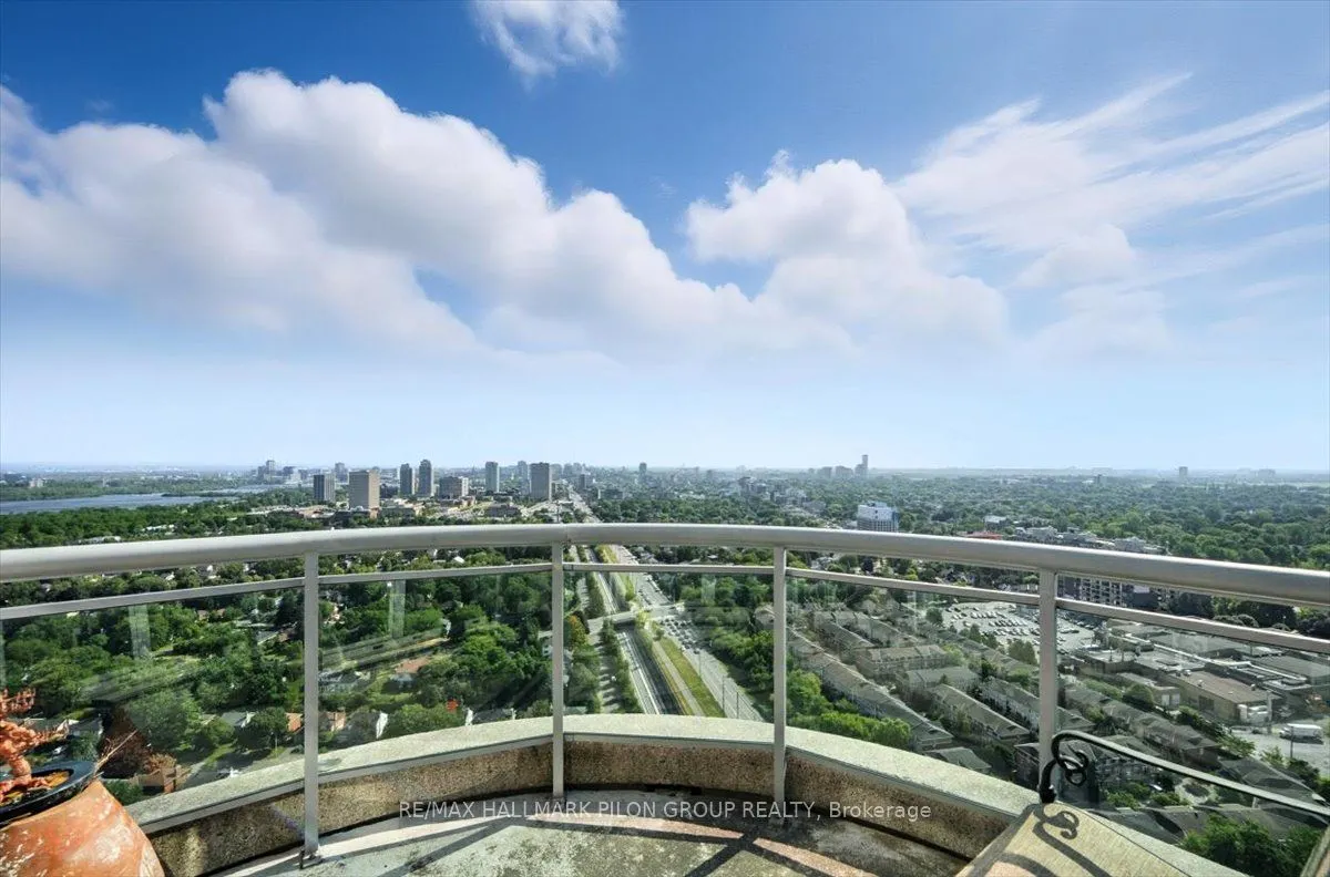 38 Metropole Private, #3203