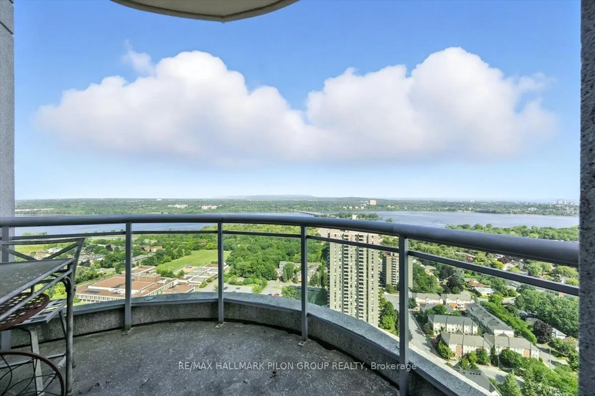 38 Metropole Private, #3203