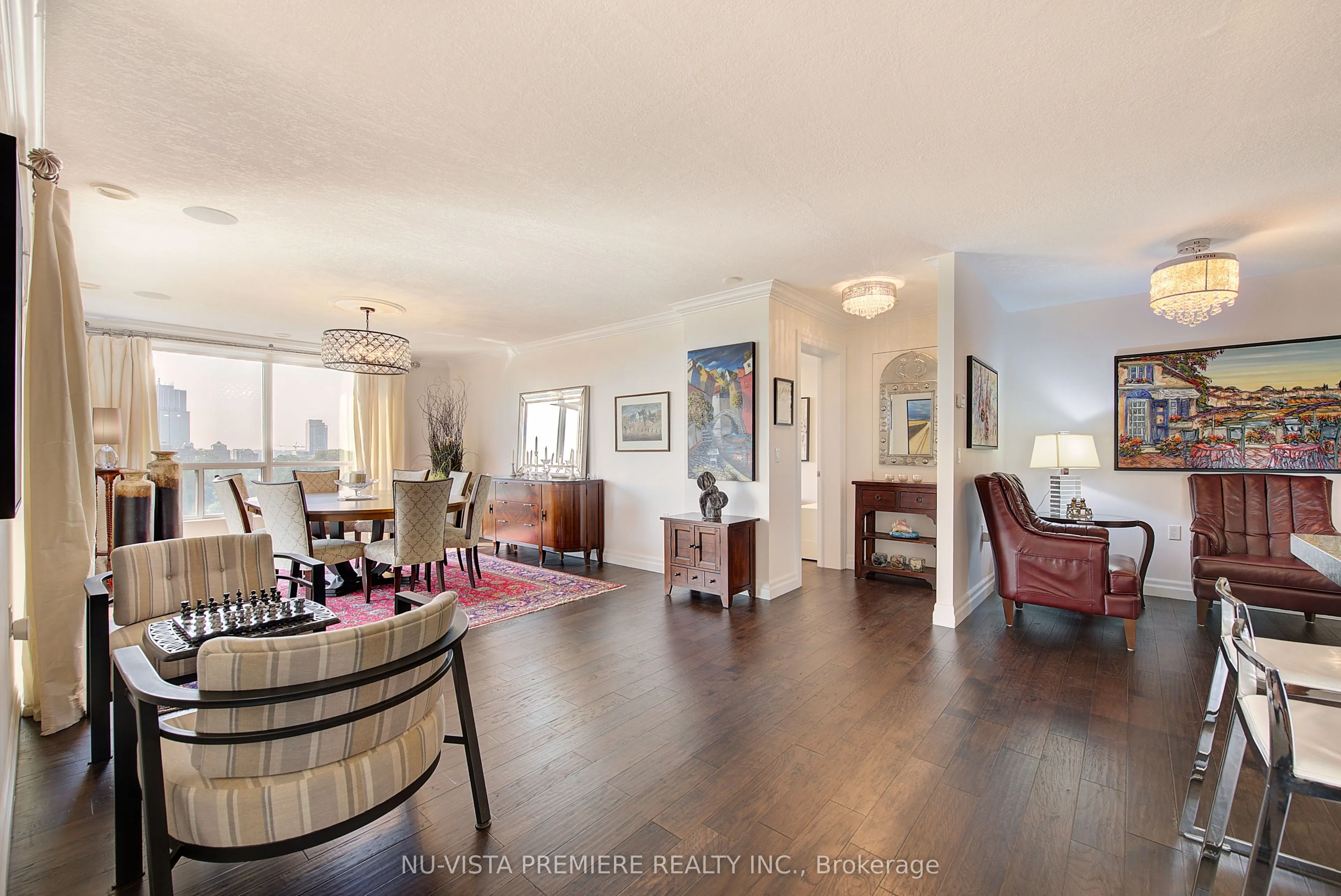 250 Pall Mall Street, #1203