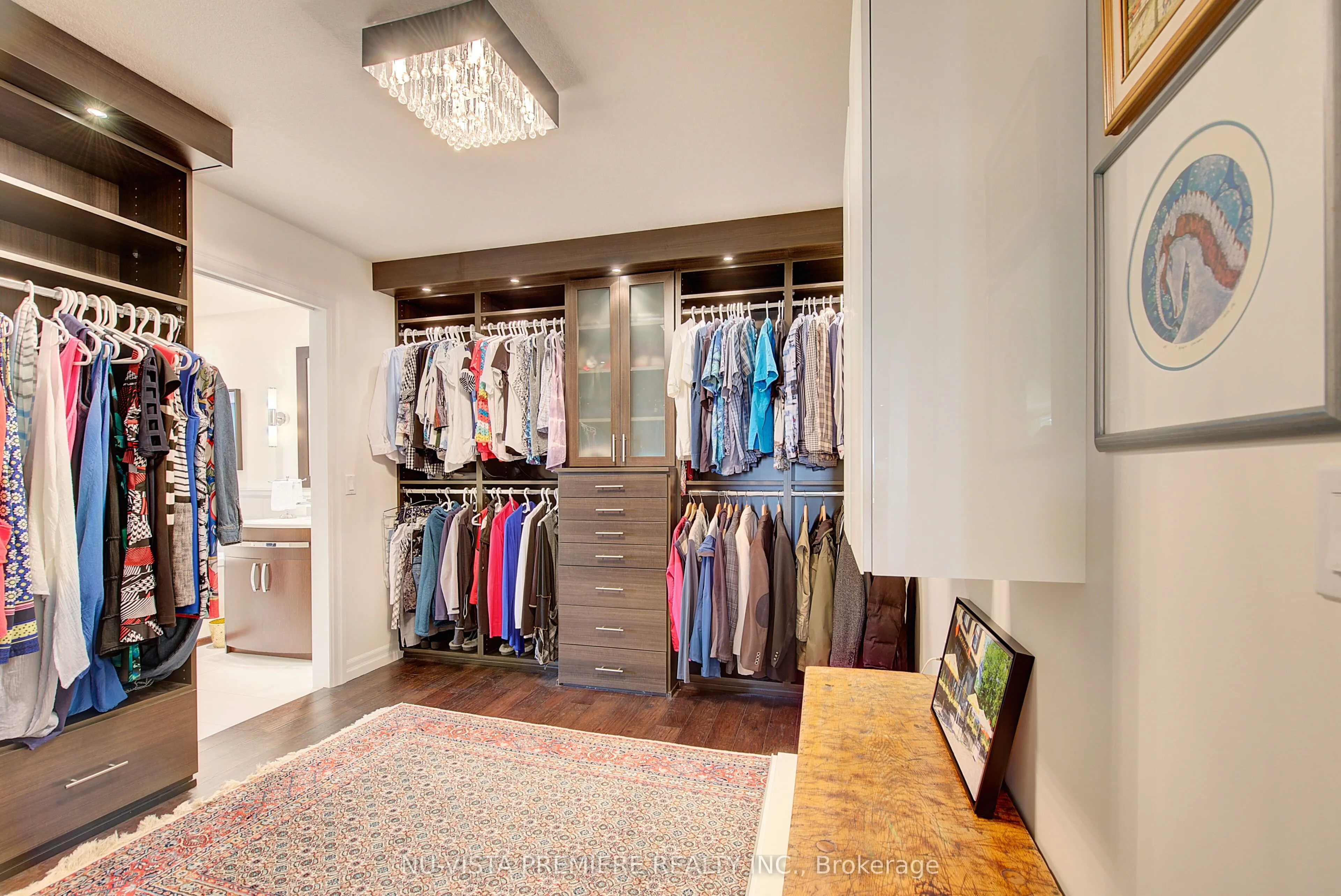 250 Pall Mall Street, #1203