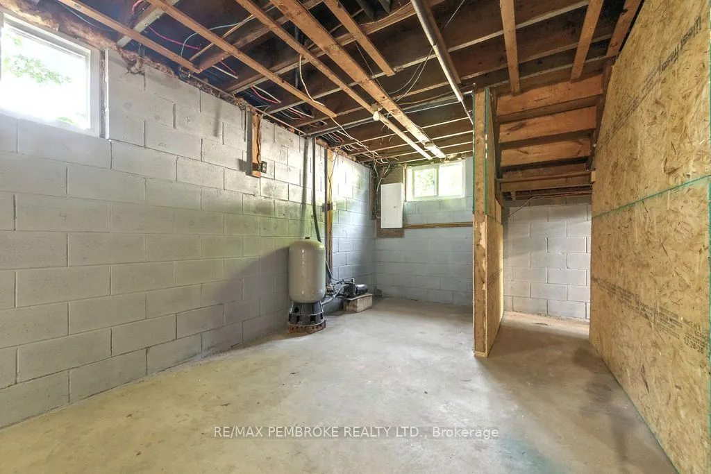 159 Mud Lake Road