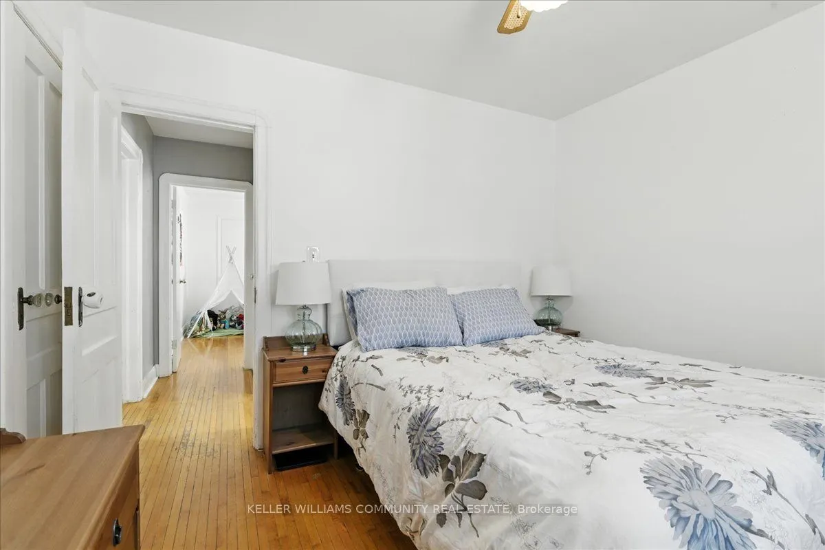 144 University Avenue E