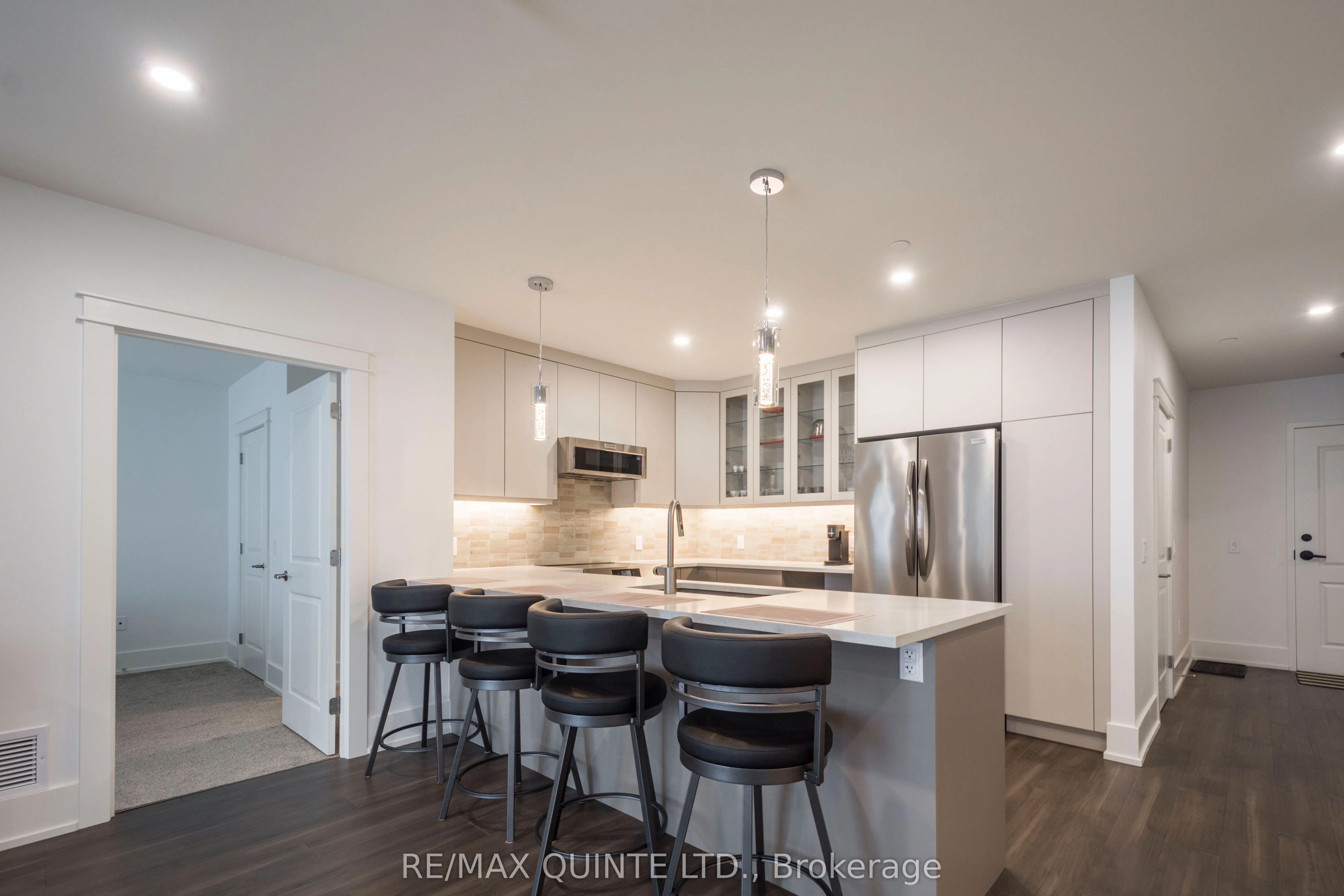 17 Cleave Avenue, #407