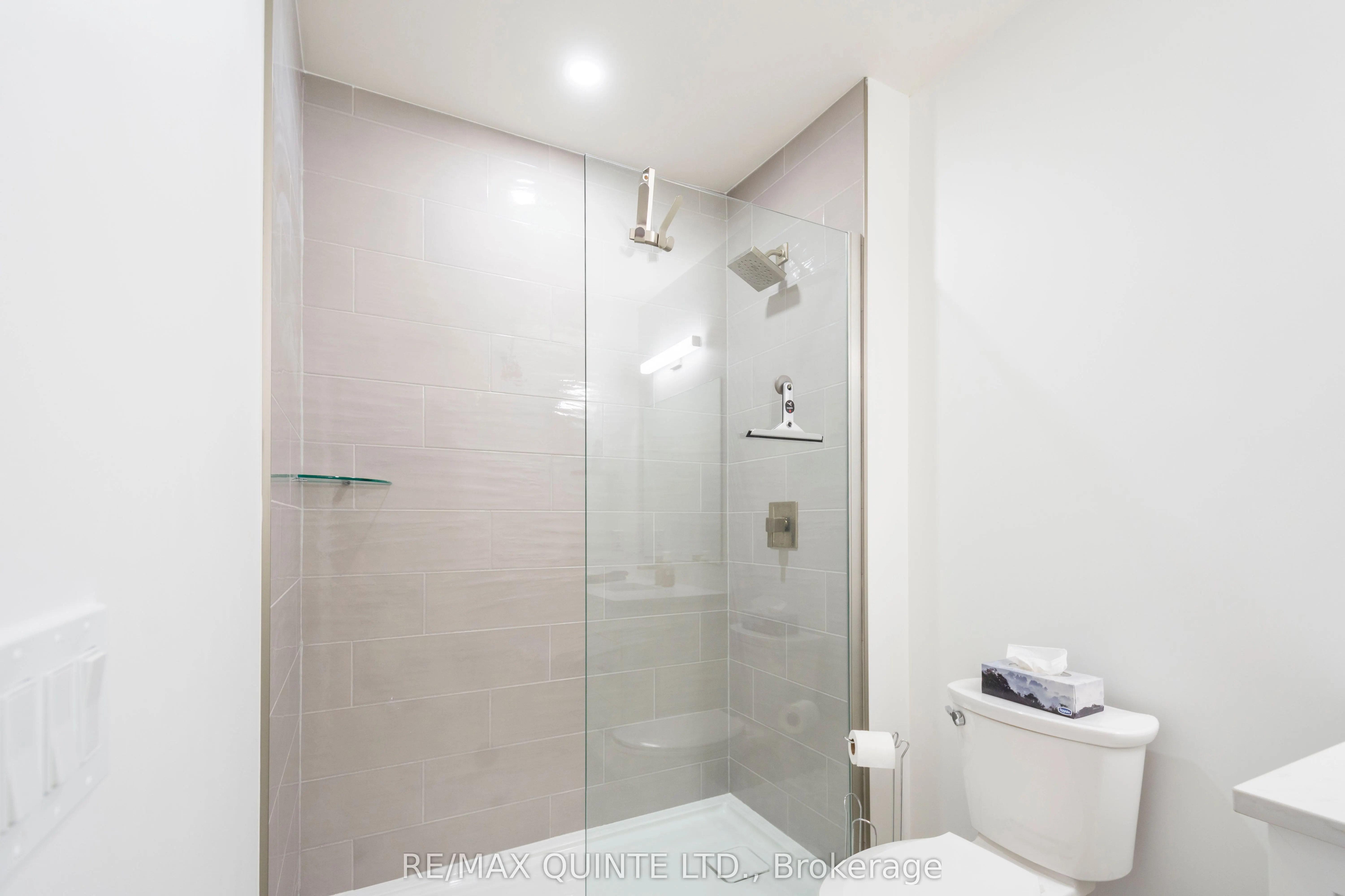 17 Cleave Avenue, #407