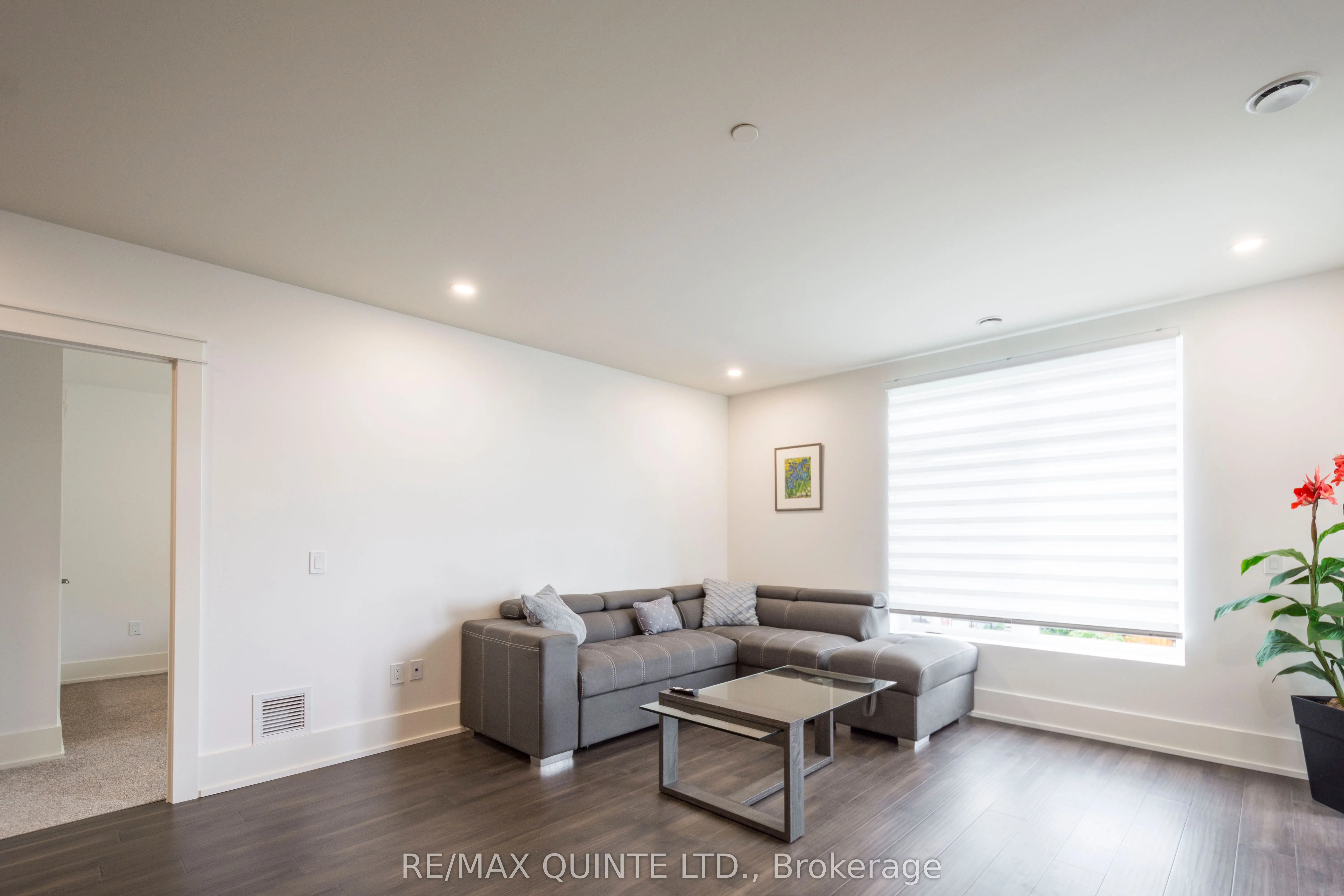 17 Cleave Avenue, #407