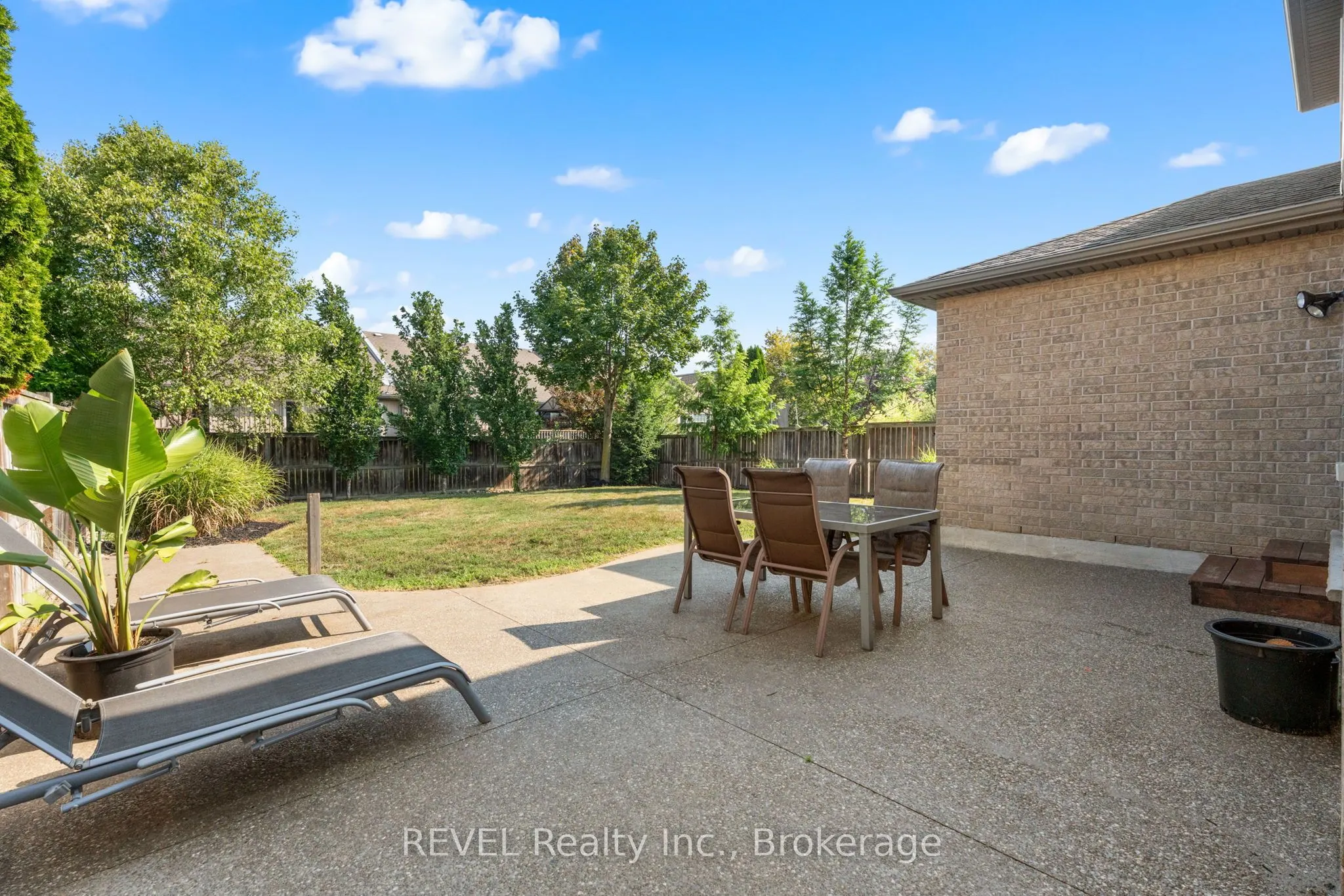 99 Loretta Drive