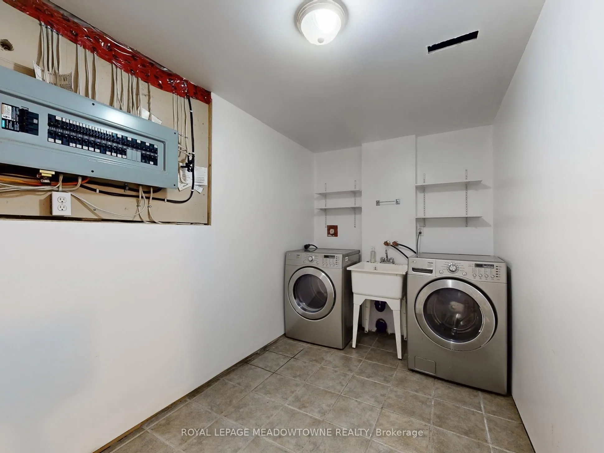4958 Wellington Road 125