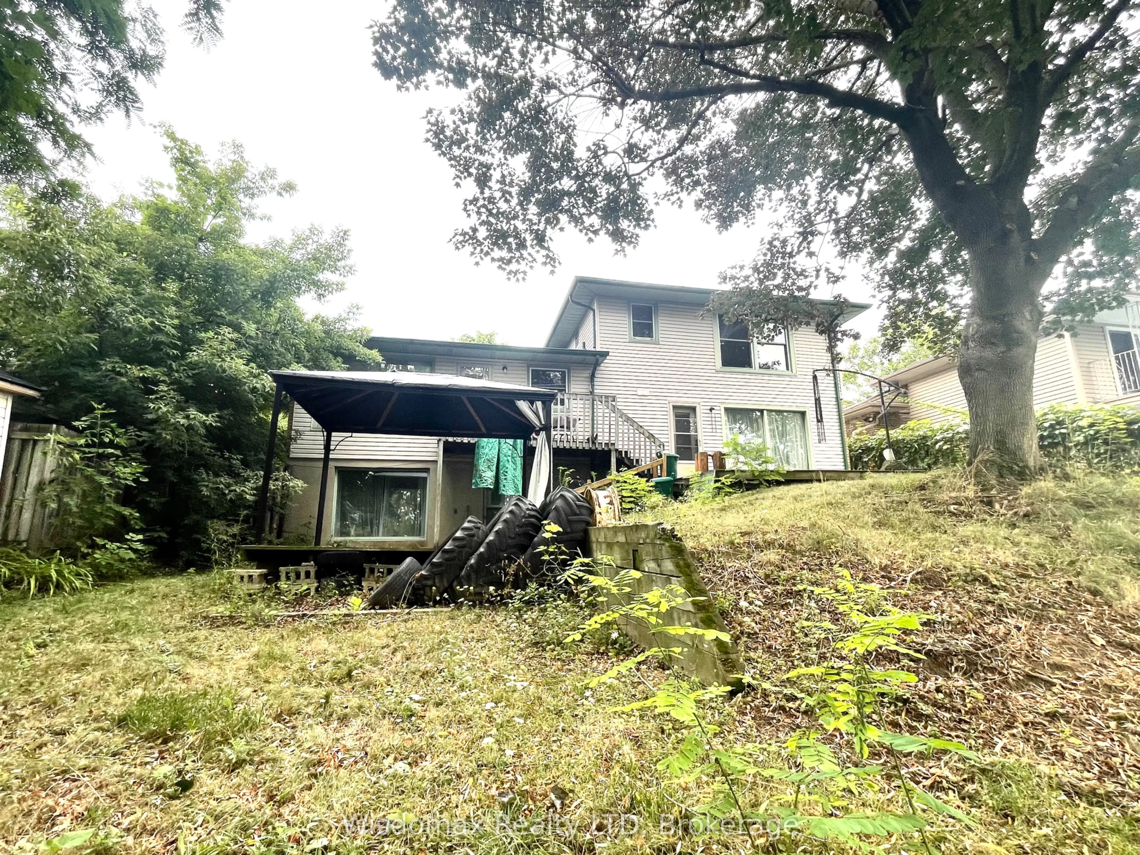 110 Riverview Boulevard