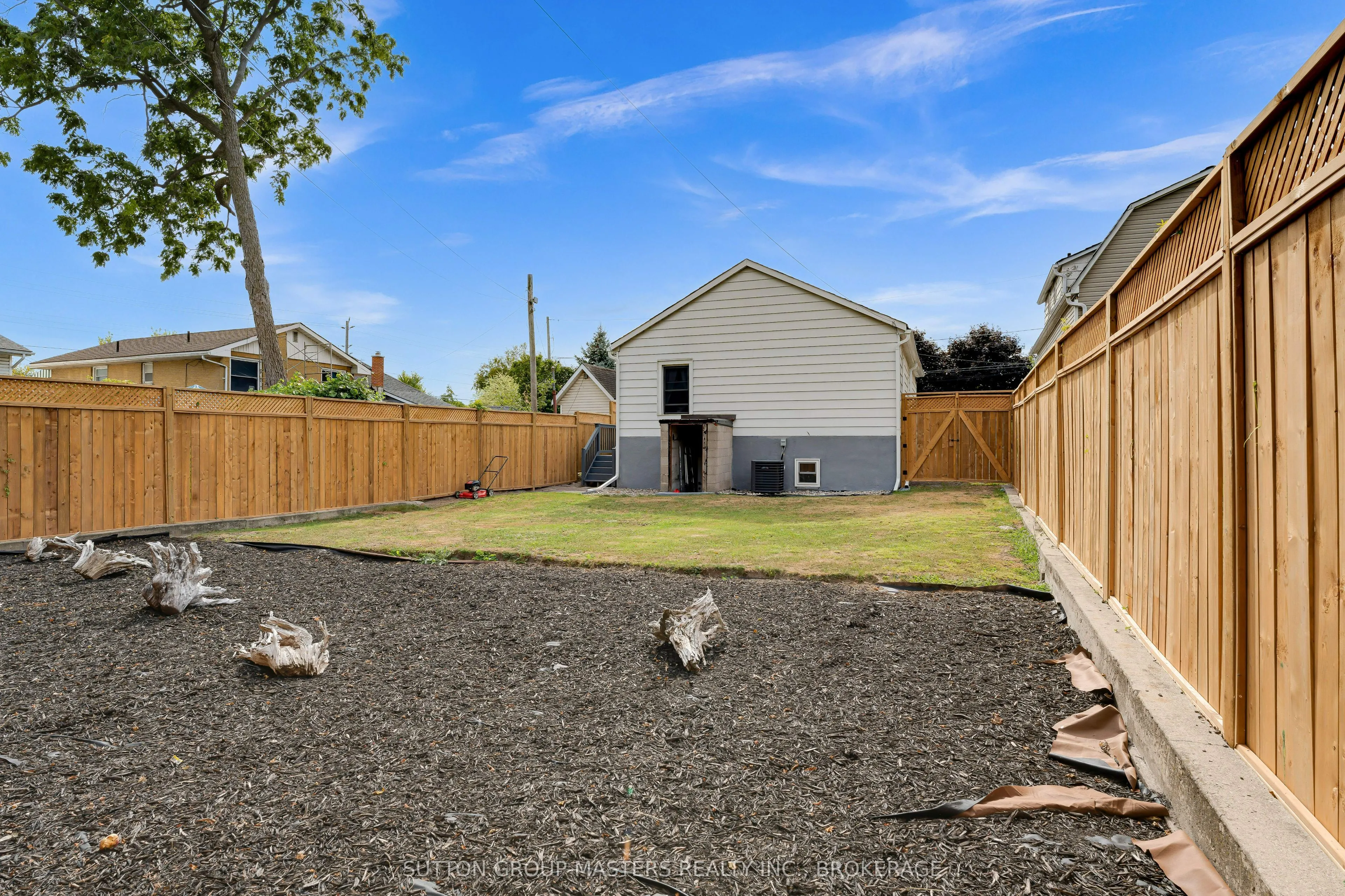 11 Kingscourt Avenue