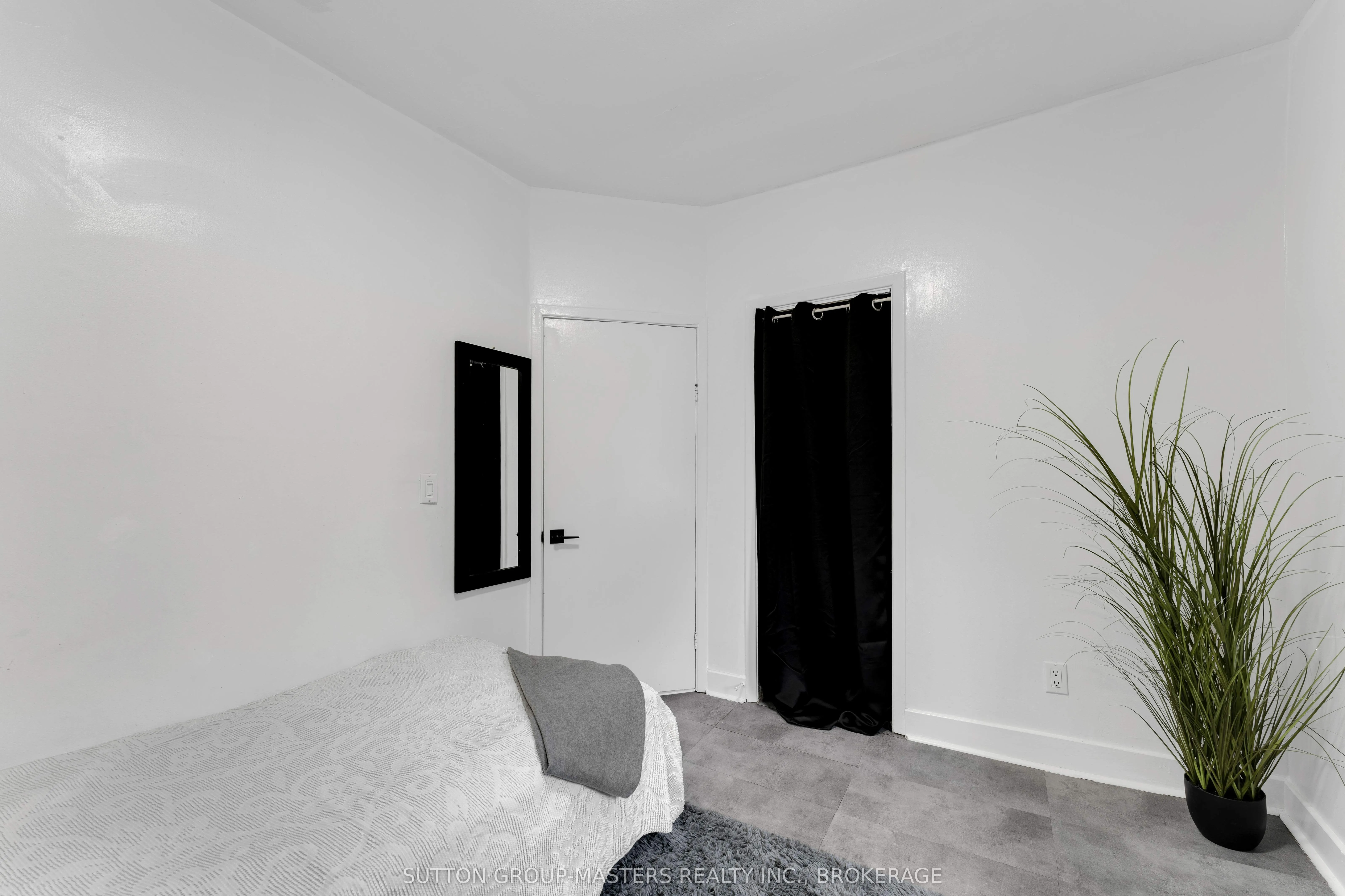 11 Kingscourt Avenue