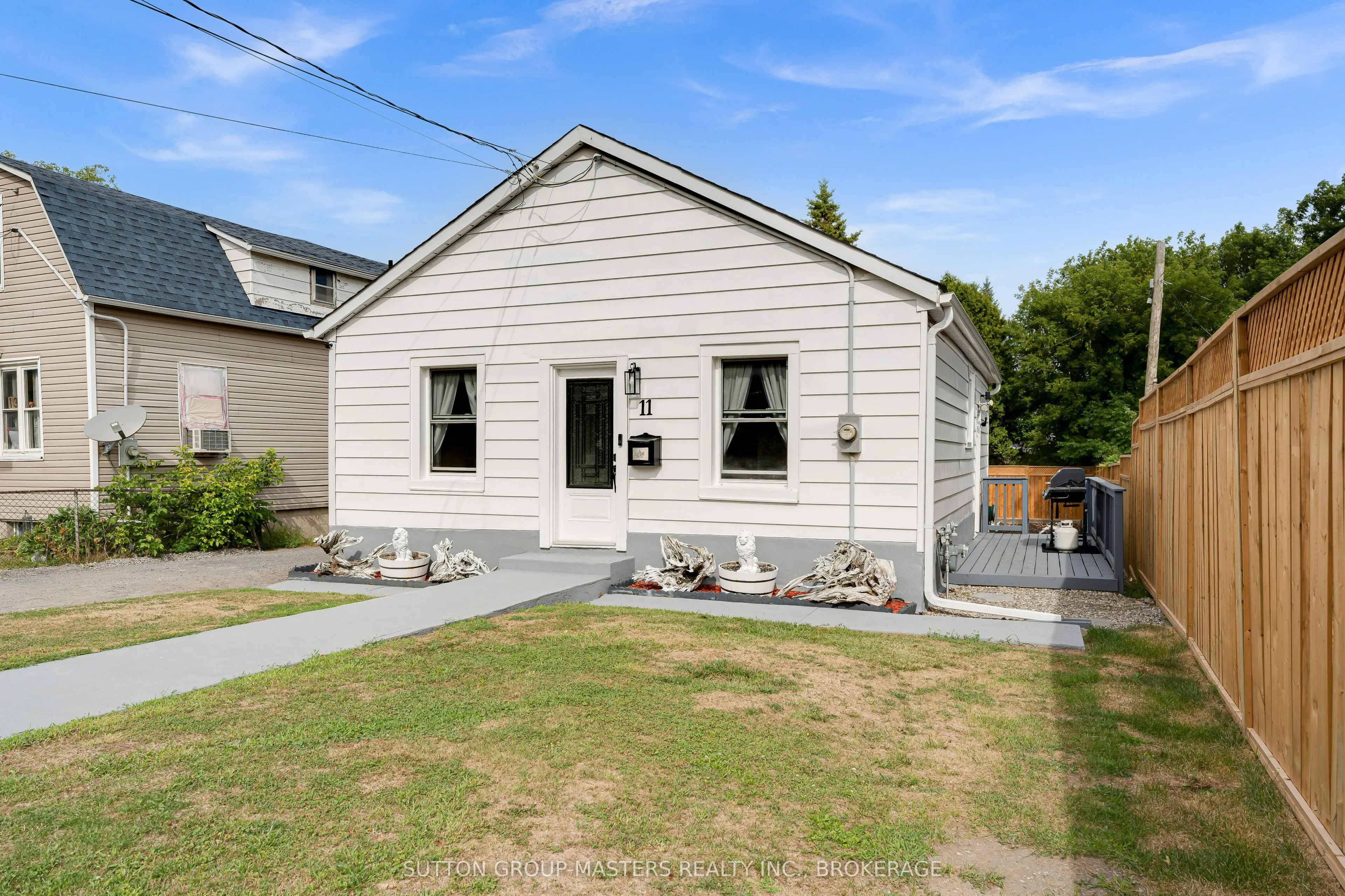 11 Kingscourt Avenue