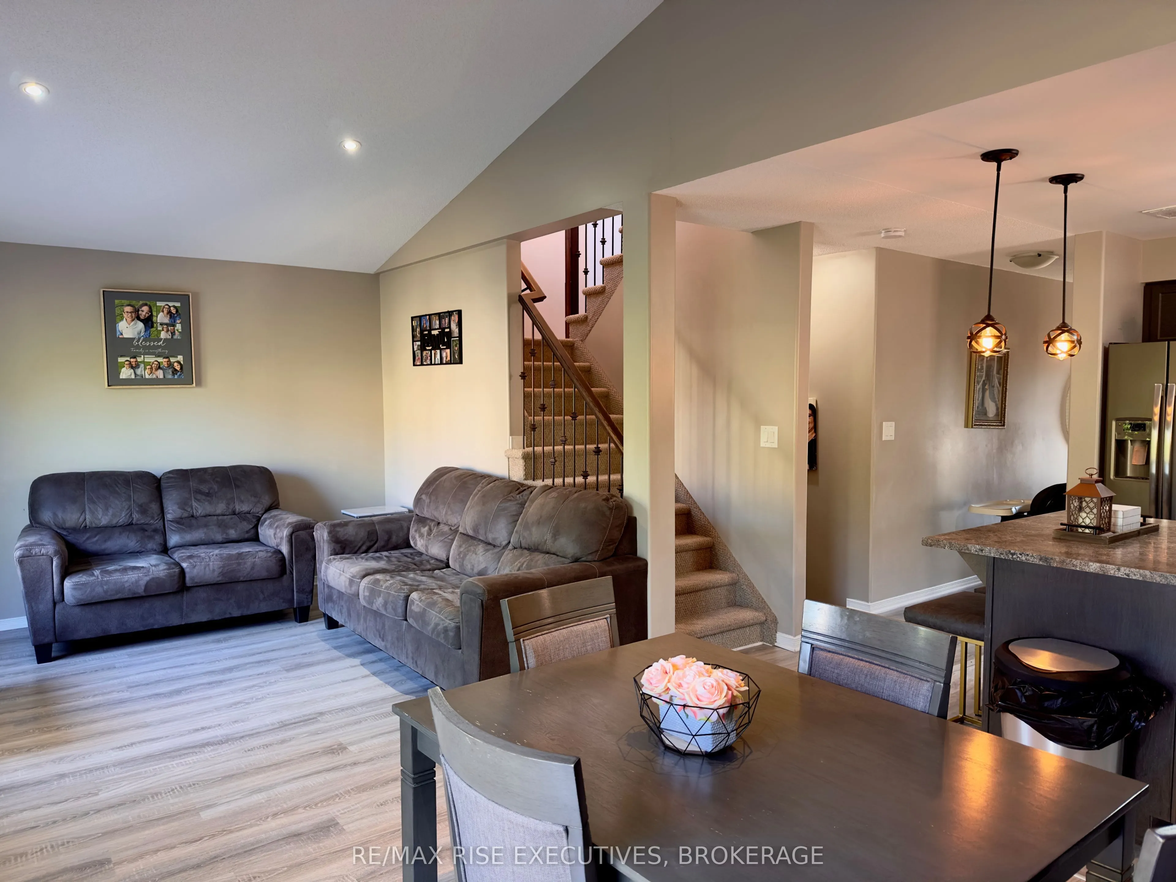 1651 Crimson Crescent