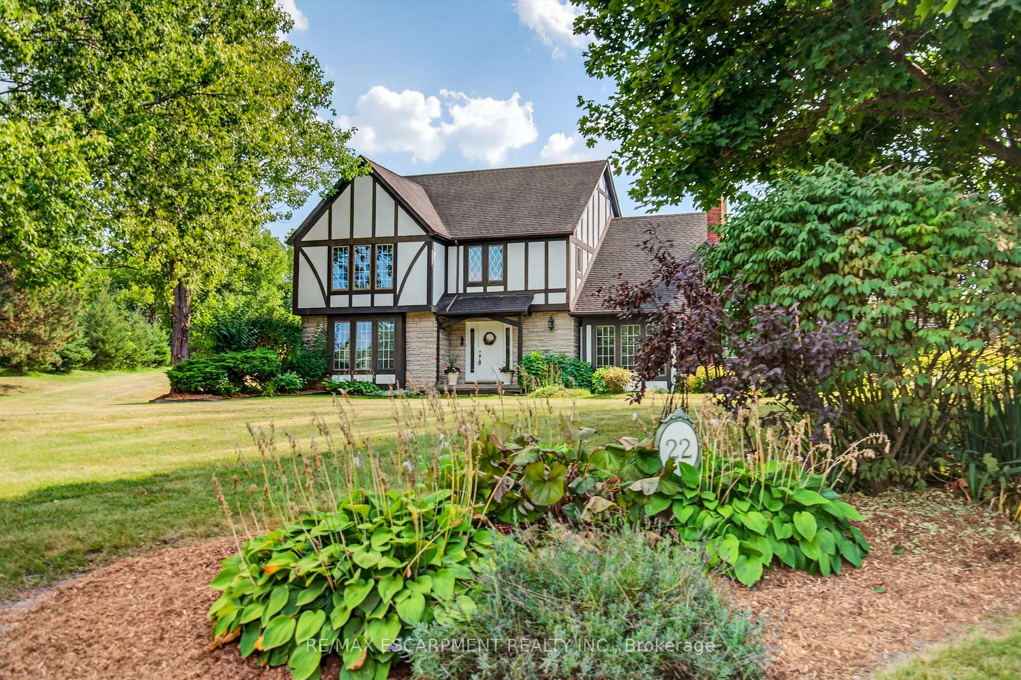 22 Weneil Drive