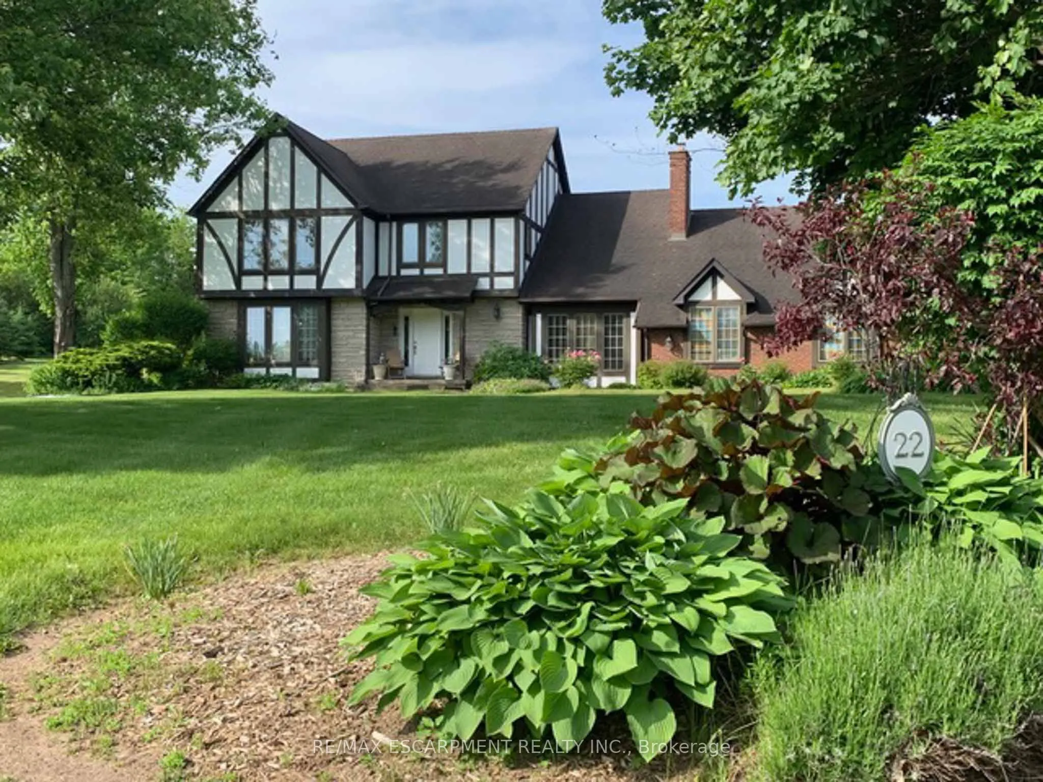 22 Weneil Drive