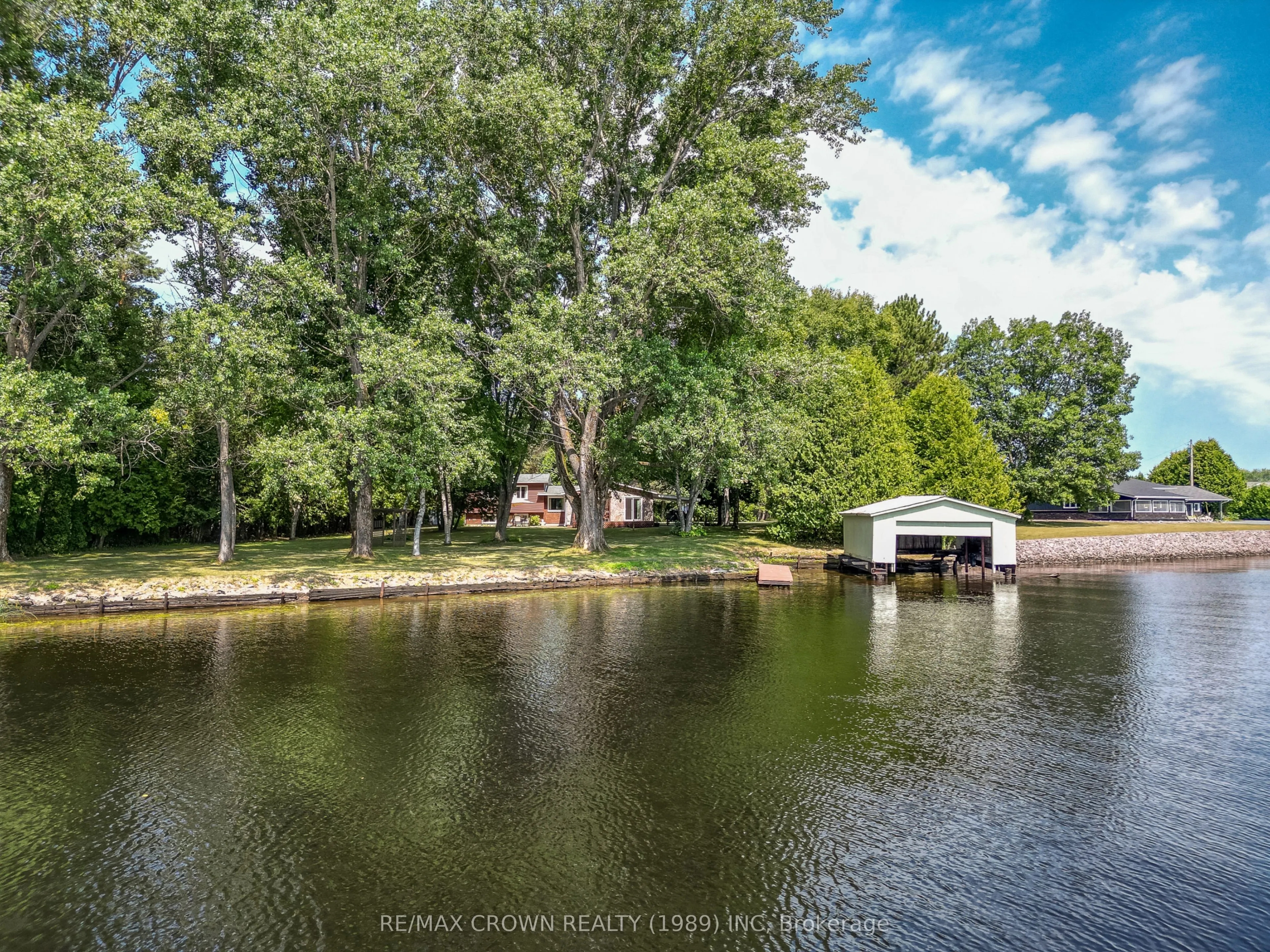 796 Lalande Road