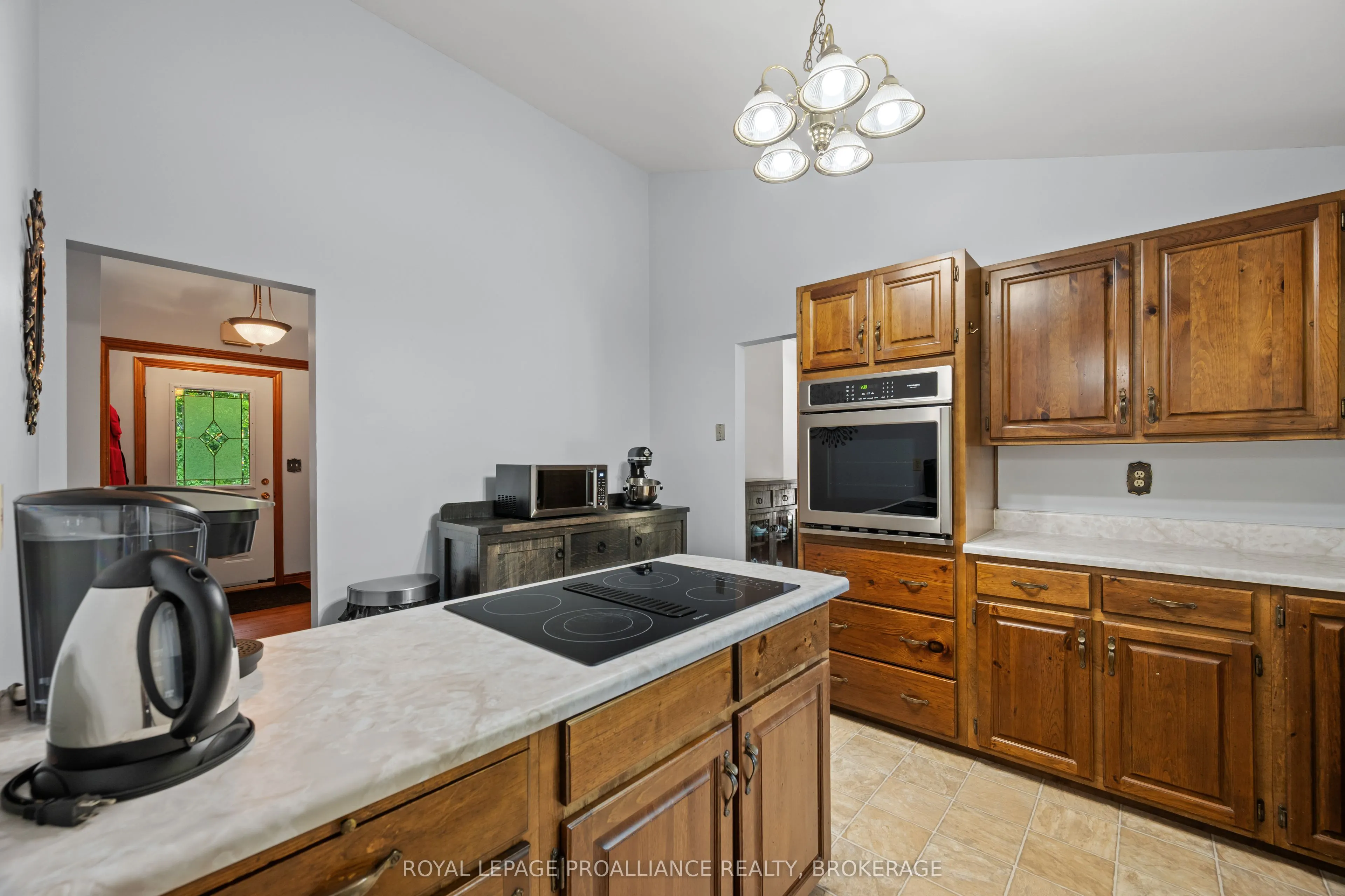 1596 Grousewood Lane