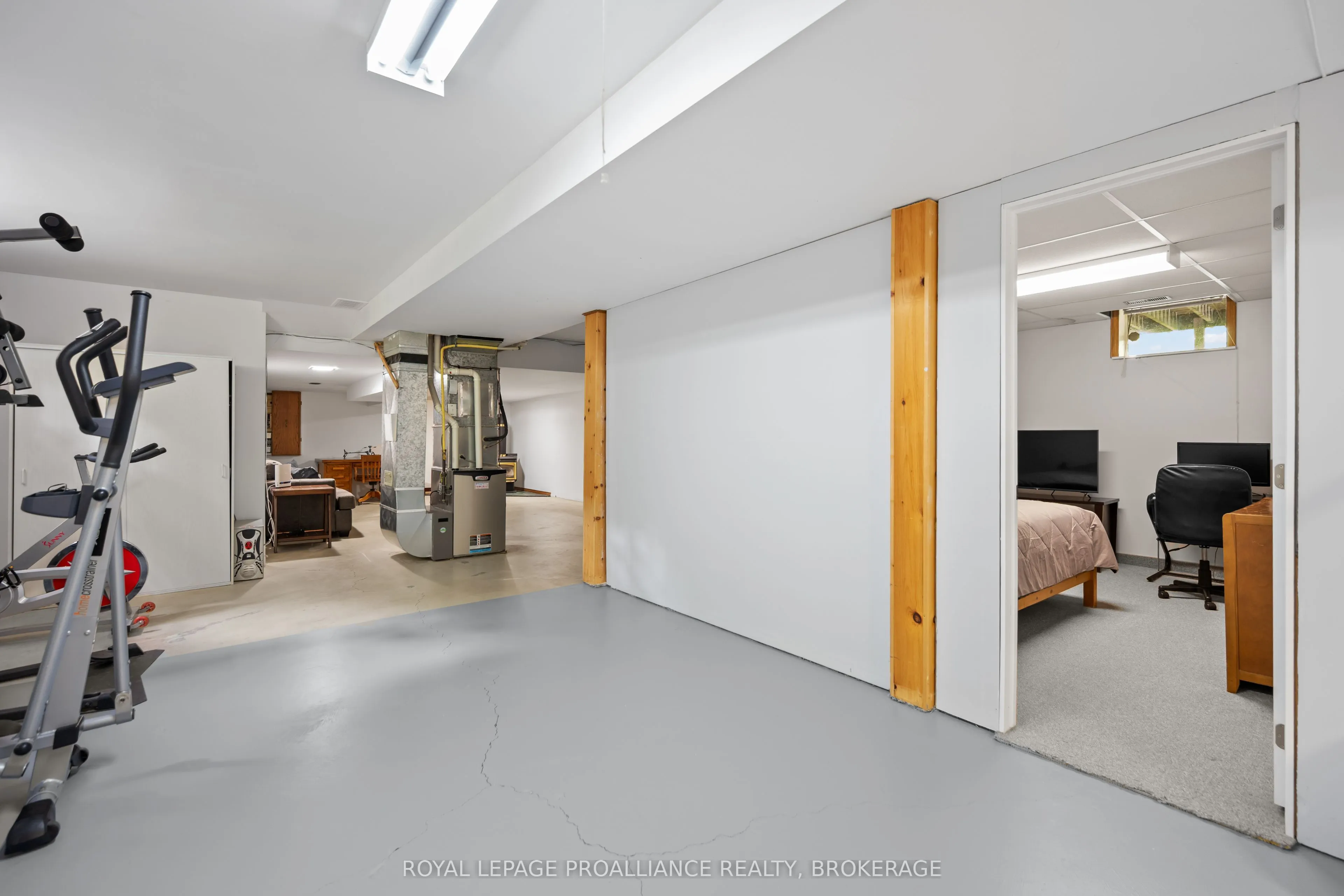 1596 Grousewood Lane