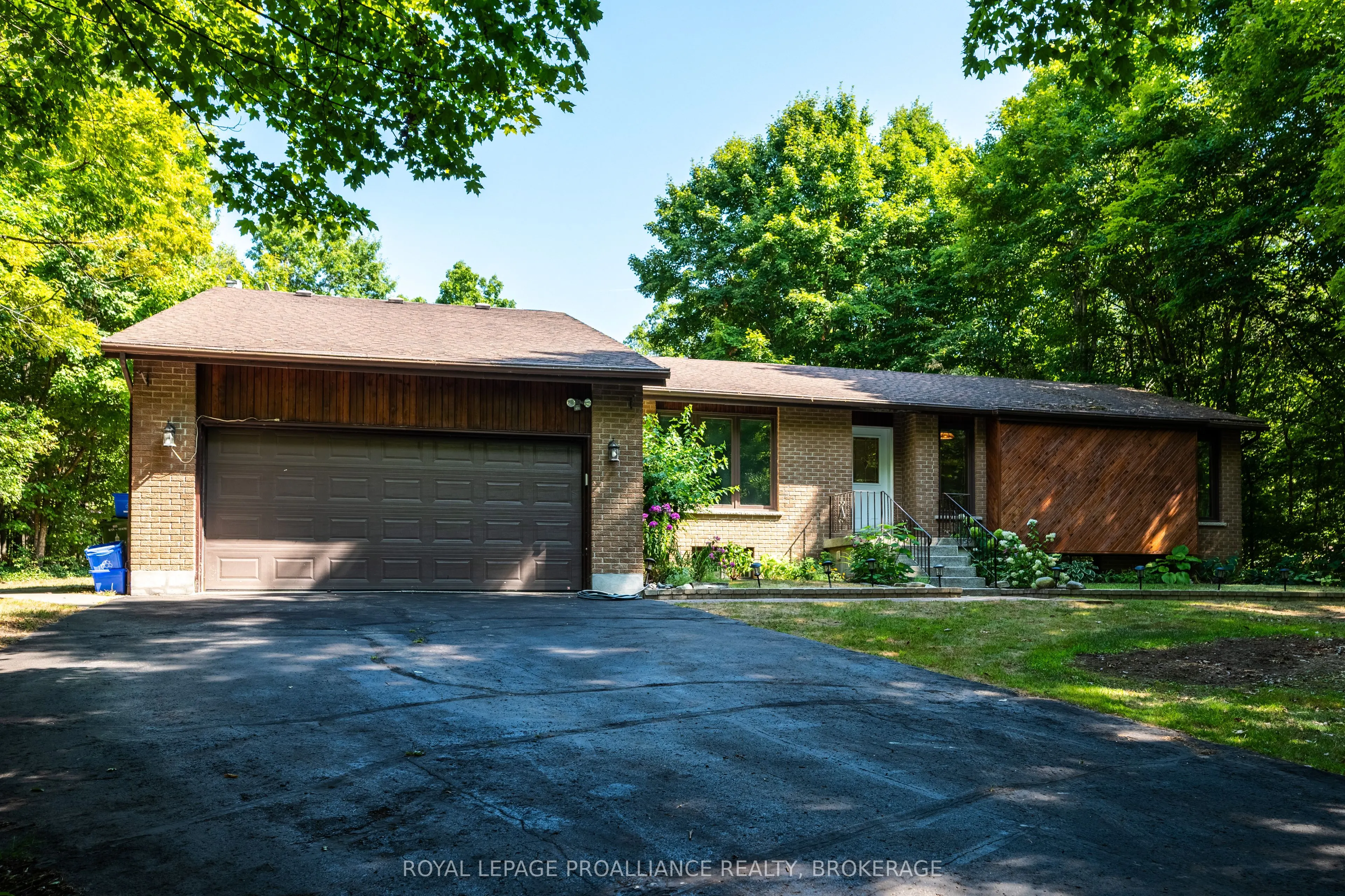 1596 Grousewood Lane