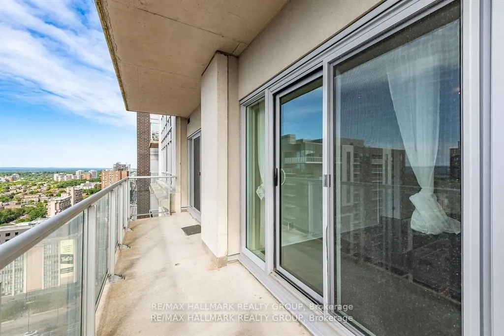 242 Rideau Street