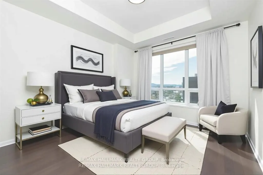242 Rideau Street