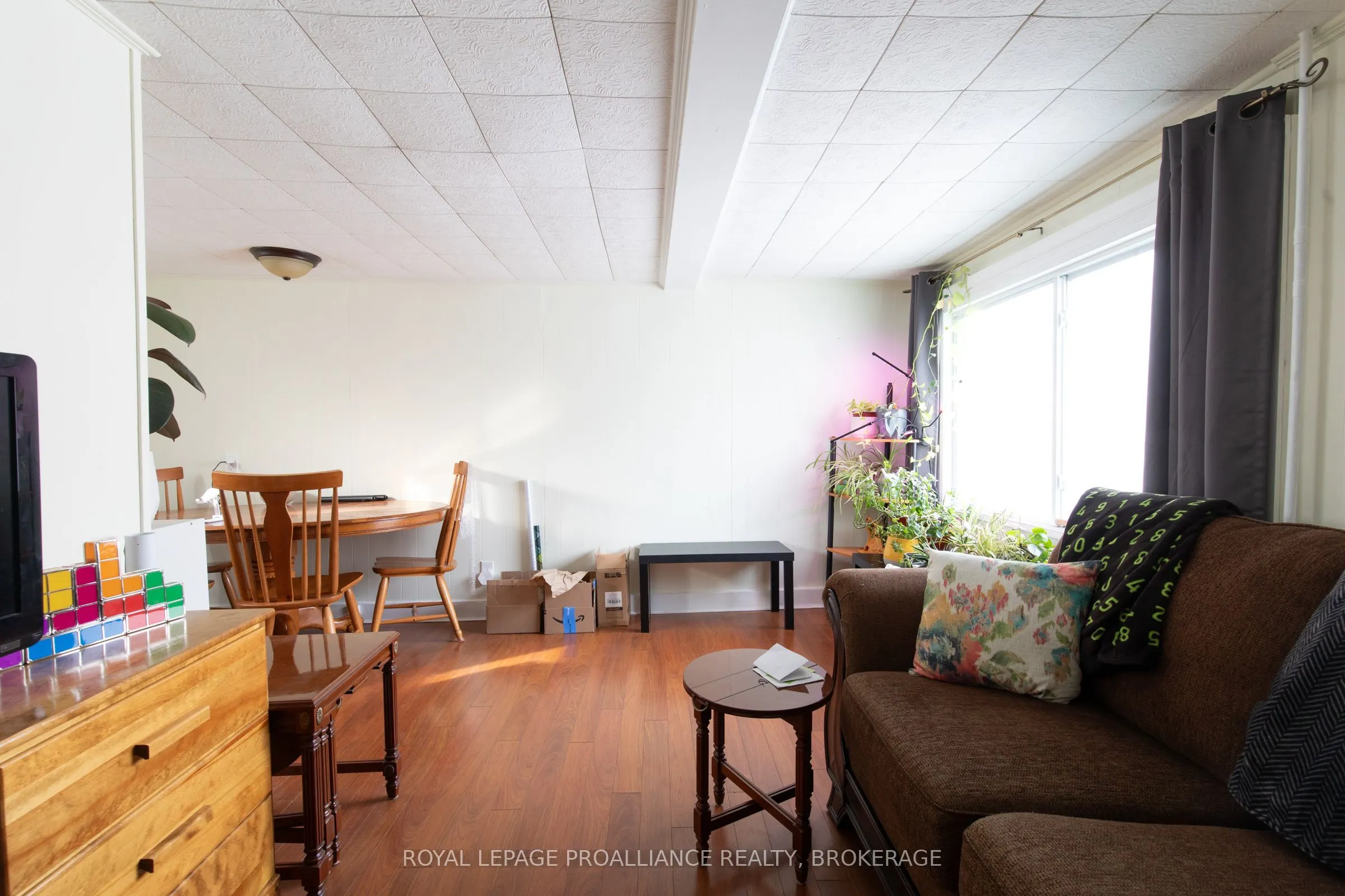 512-514 Macdonnell Street