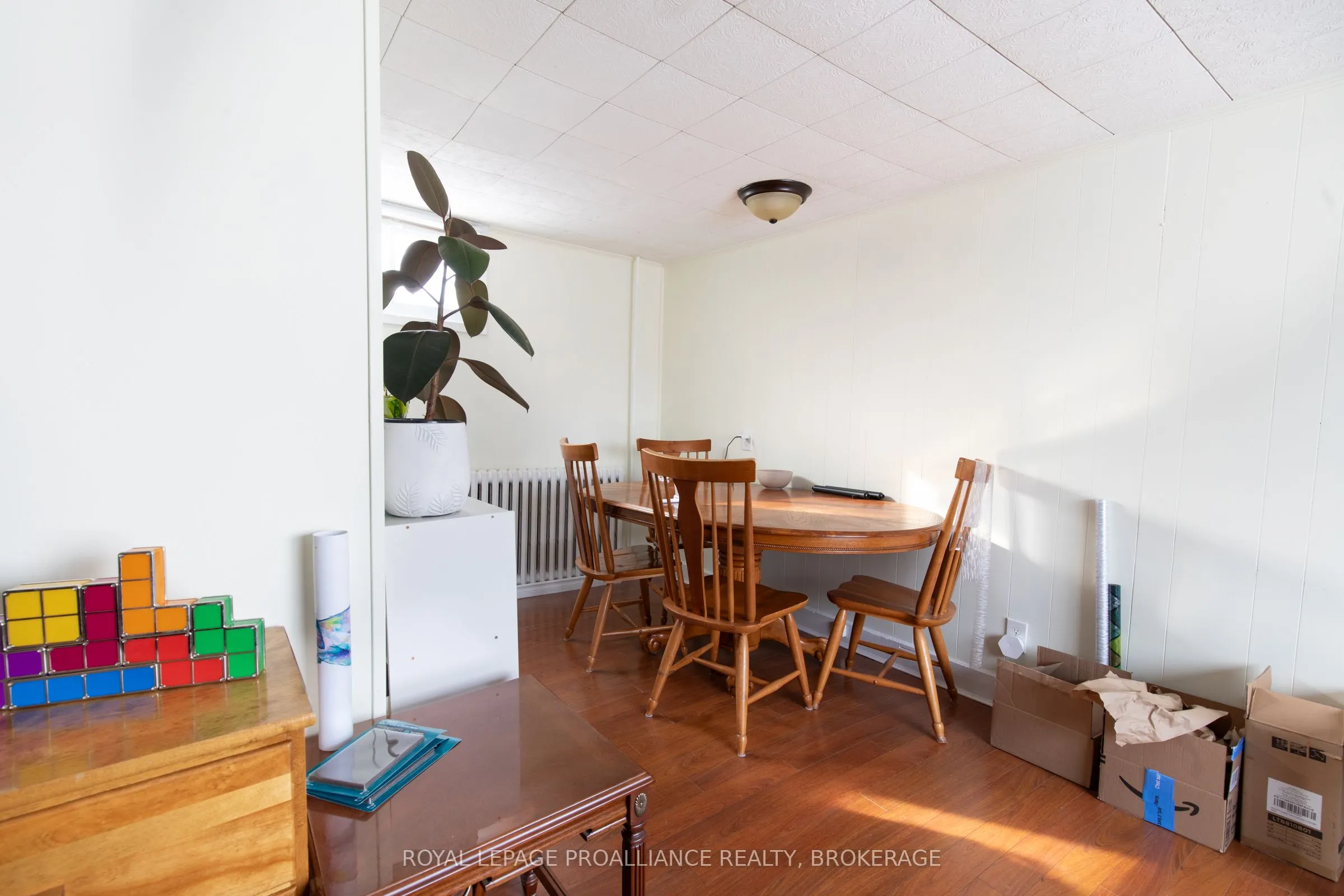 512-514 Macdonnell Street
