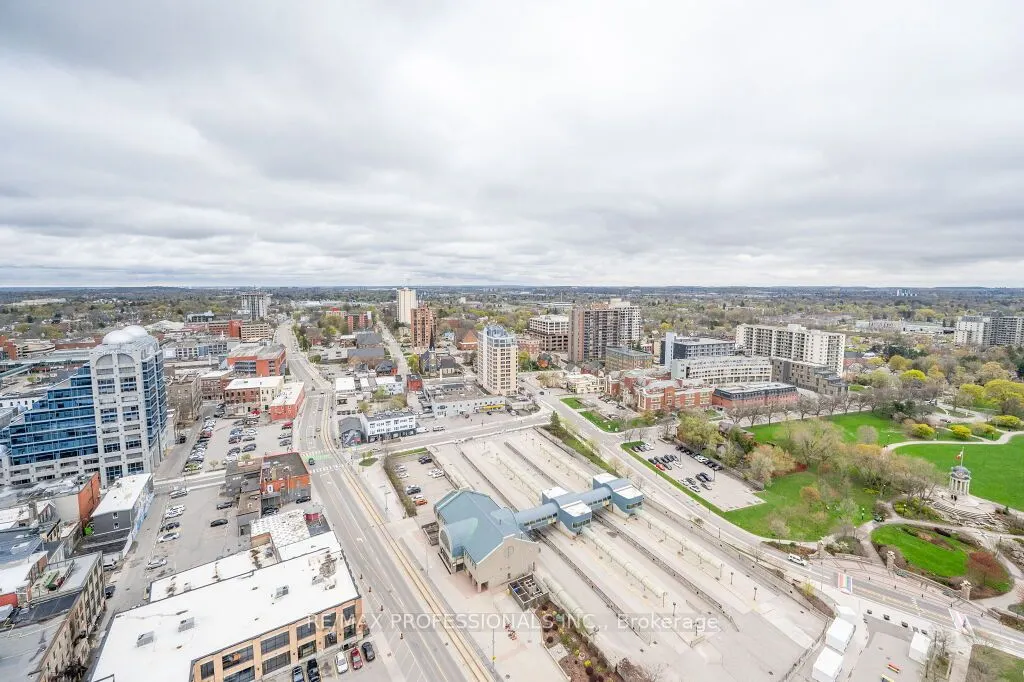60 Charles Street W, #2504