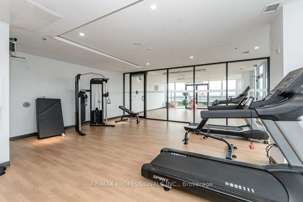 60 Charles Street W, #2504