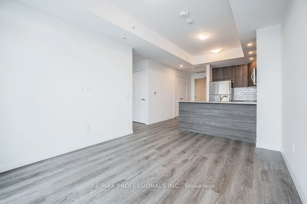 60 Charles Street W, #2504
