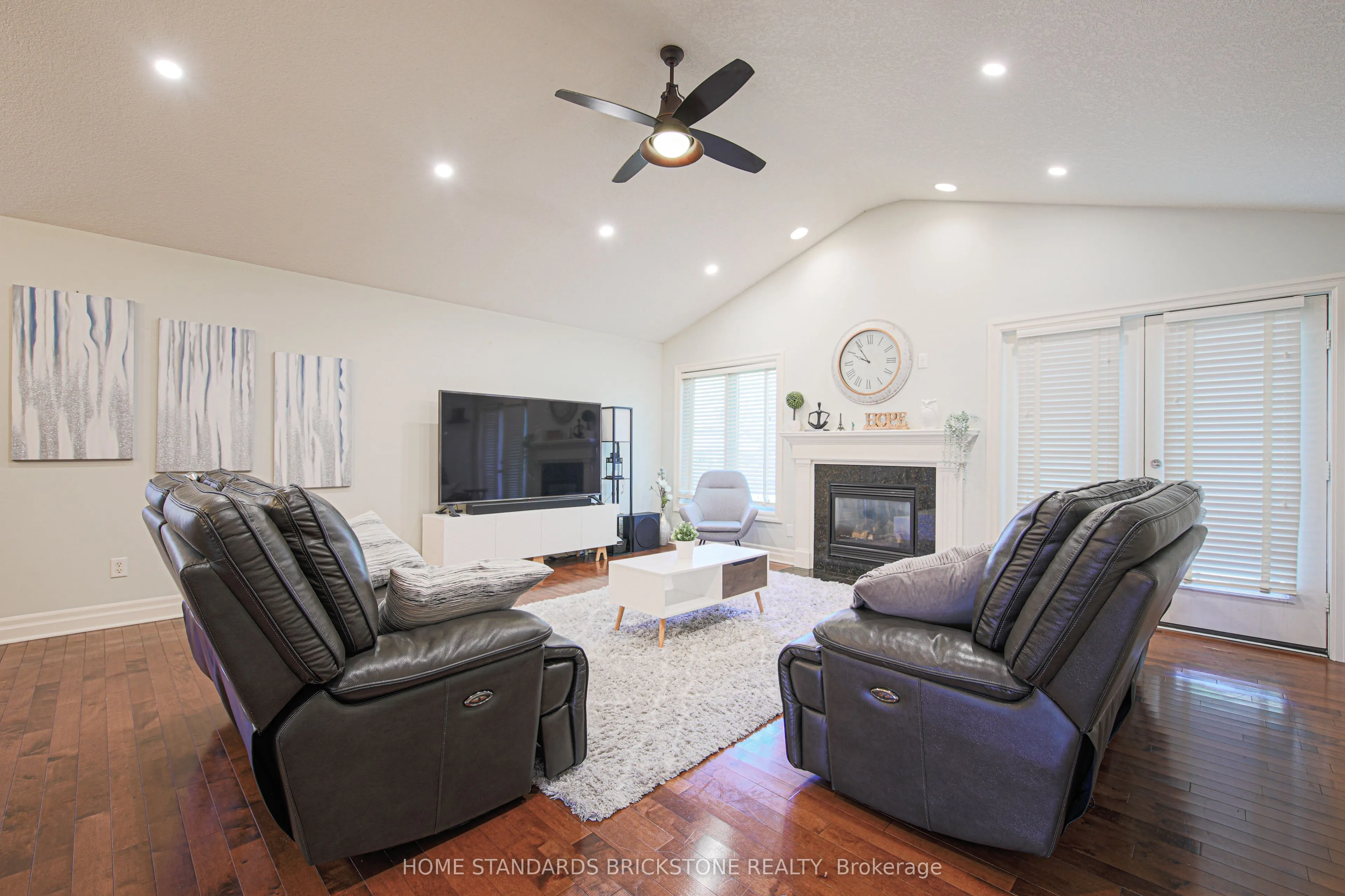 124 NORTH CENTRE RD, LONDON Road N, #1