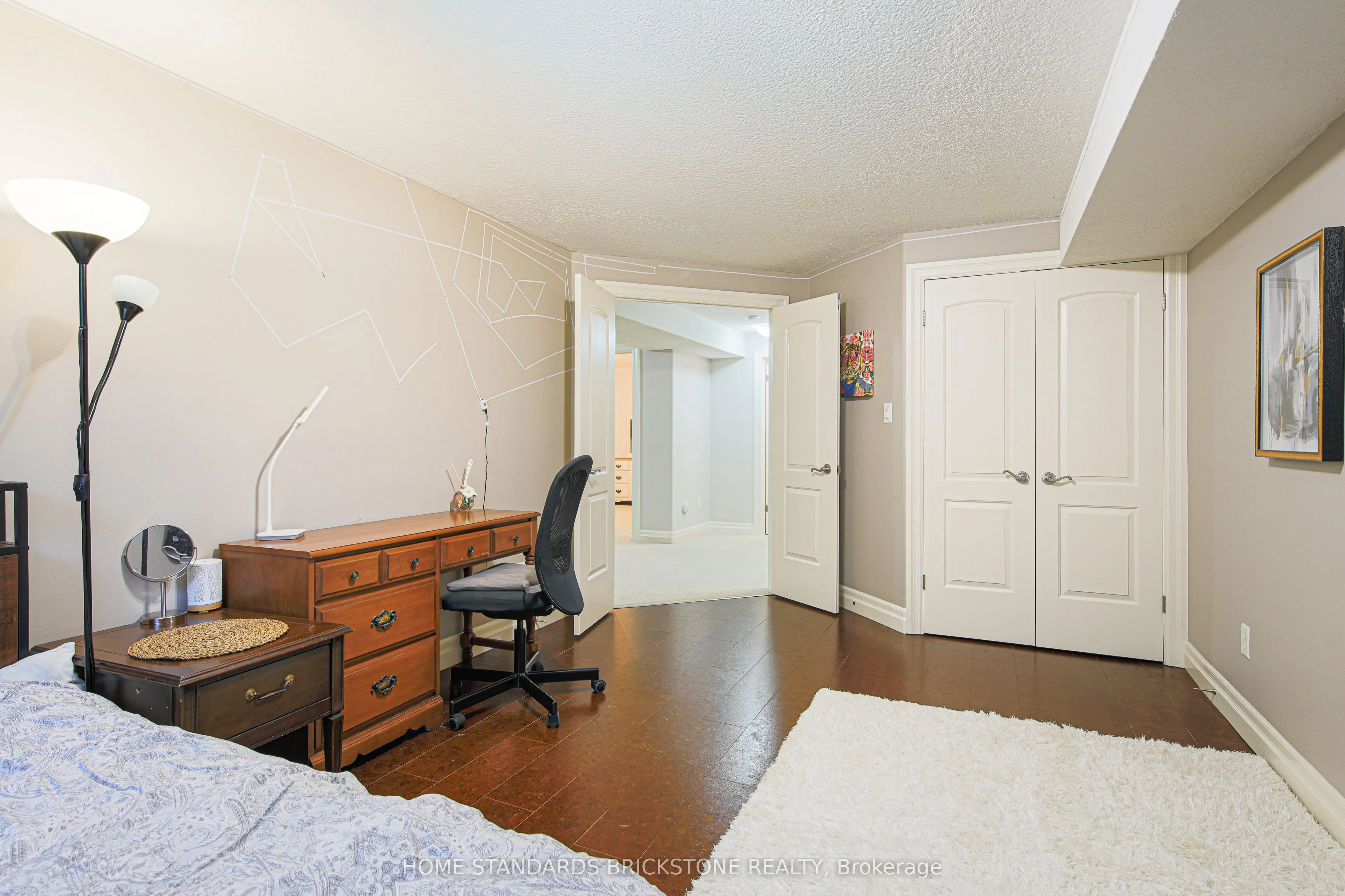 124 NORTH CENTRE RD, LONDON Road N, #1