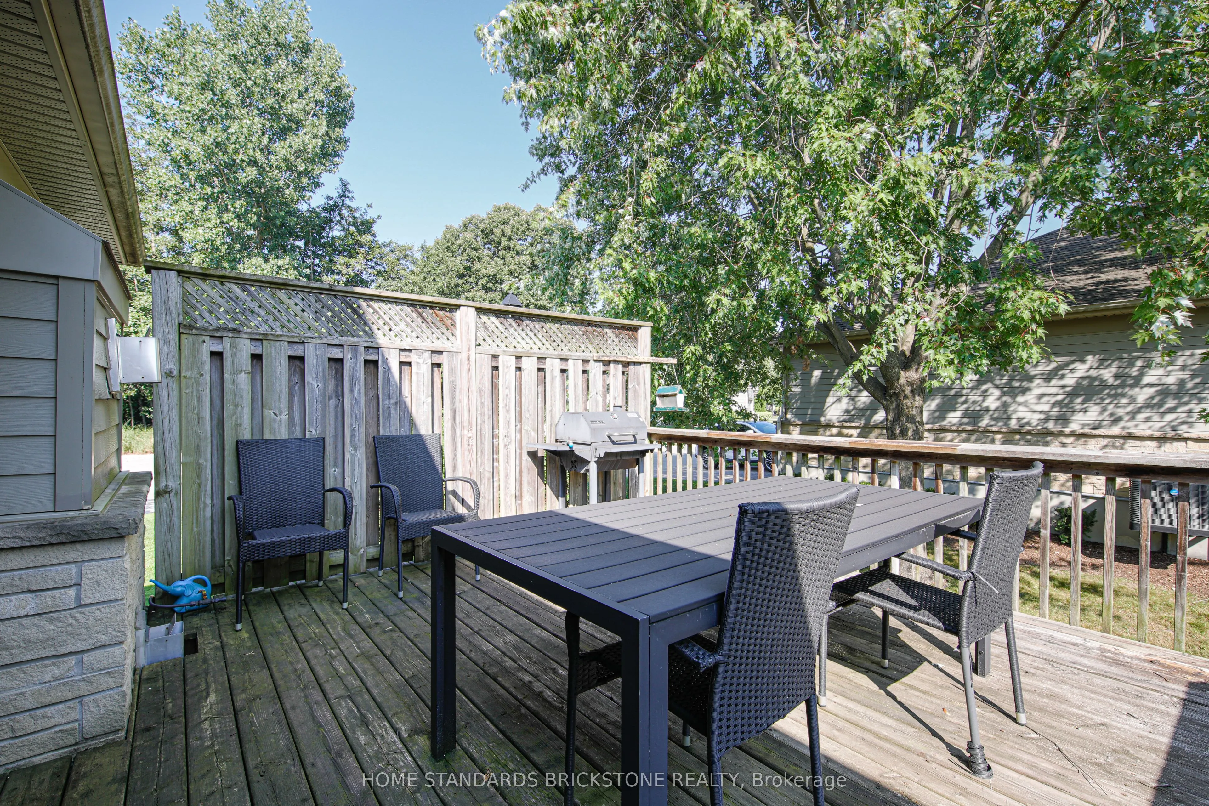 124 NORTH CENTRE RD, LONDON Road N, #1