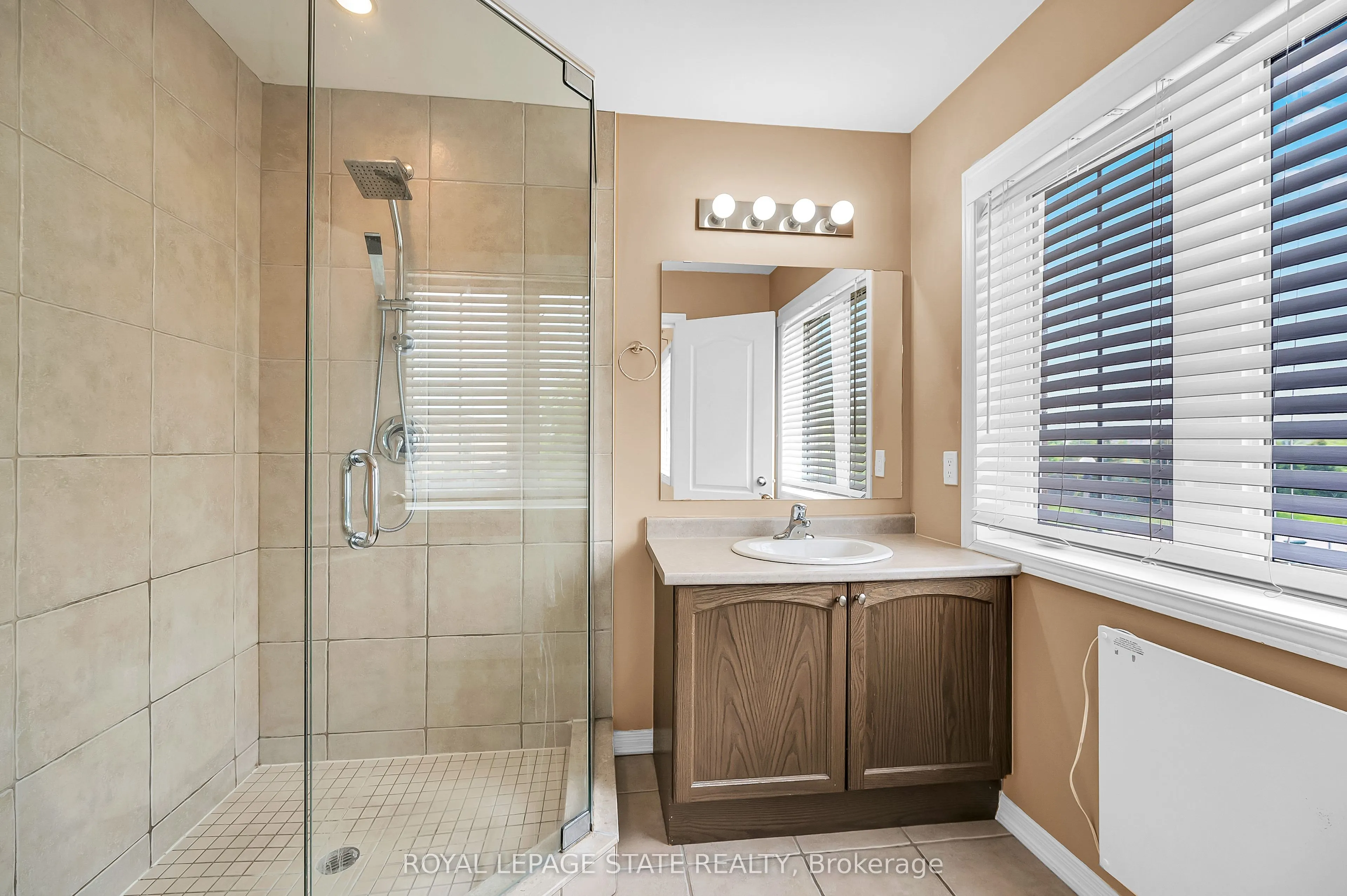 170 Palacebeach Trail, #24
