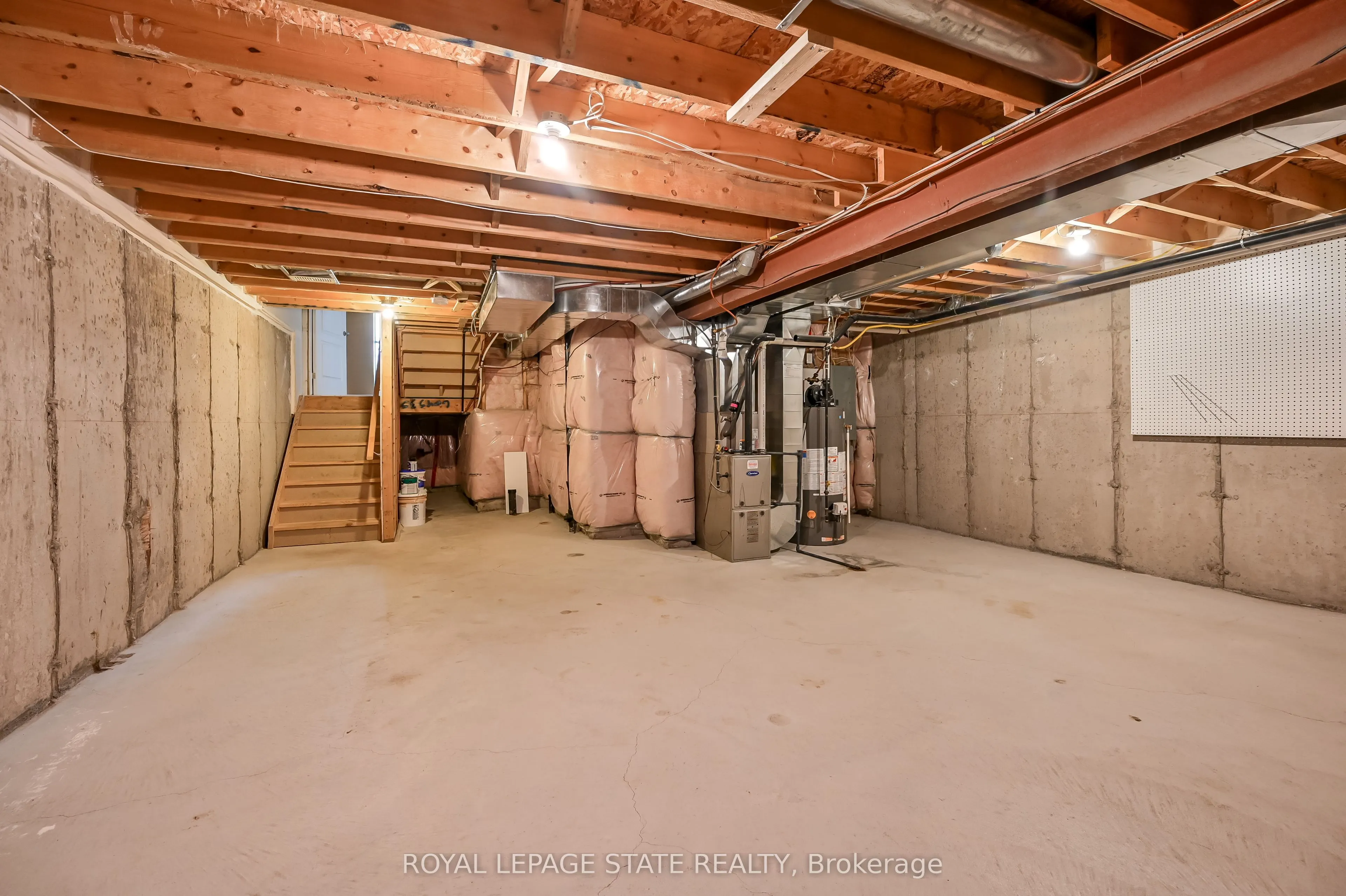 170 Palacebeach Trail, #24