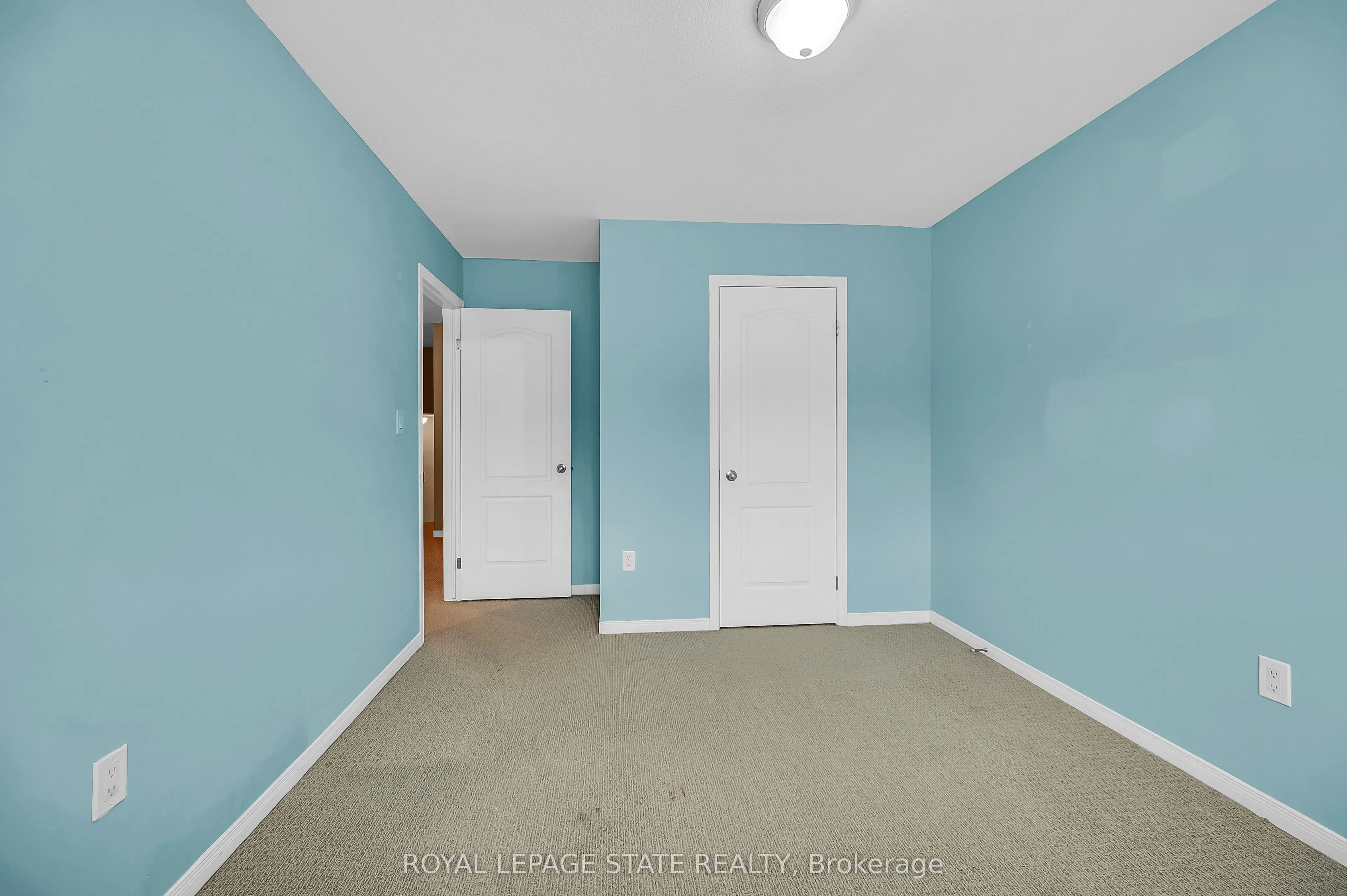170 Palacebeach Trail, #24