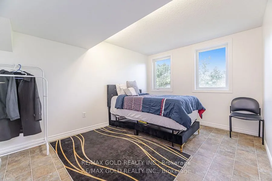 224 Skyline Avenue