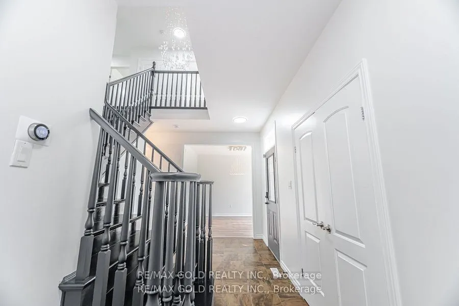 224 Skyline Avenue