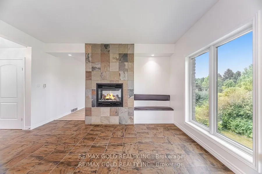 224 Skyline Avenue