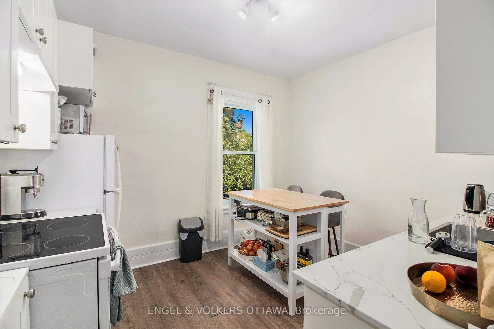 170 Ivy Crescent, #1