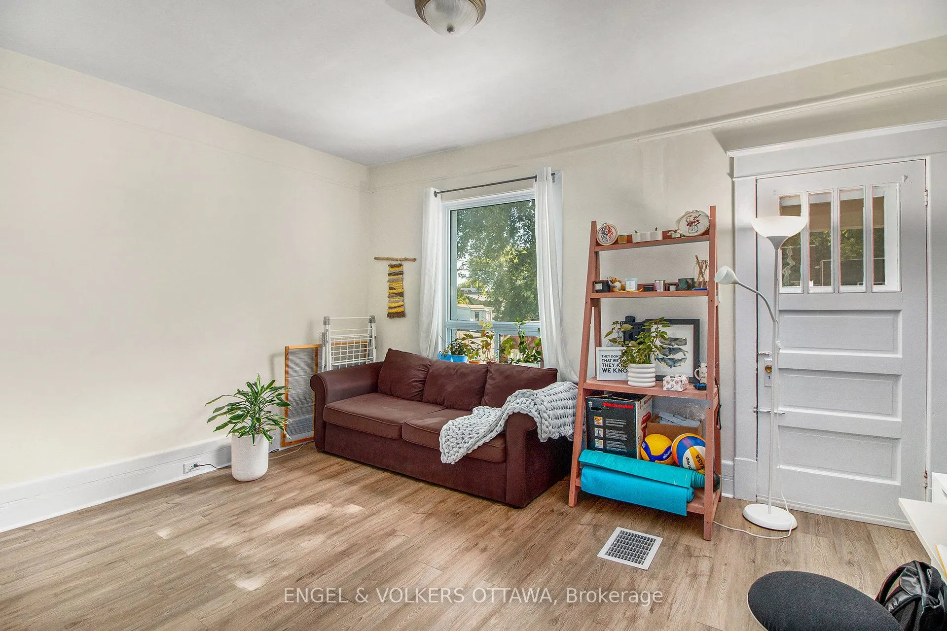 170 Ivy Crescent, #1