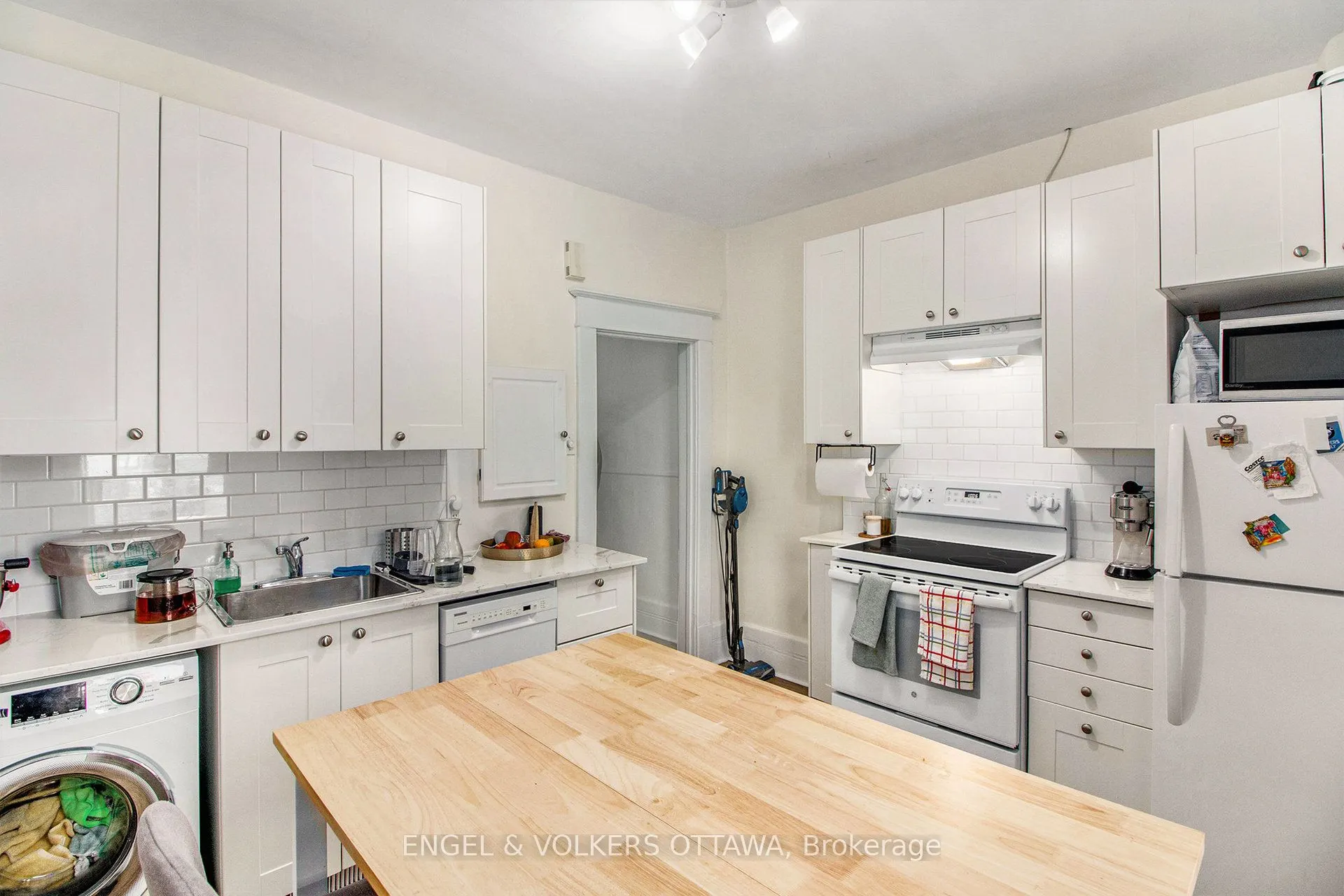 170 Ivy Crescent, #1