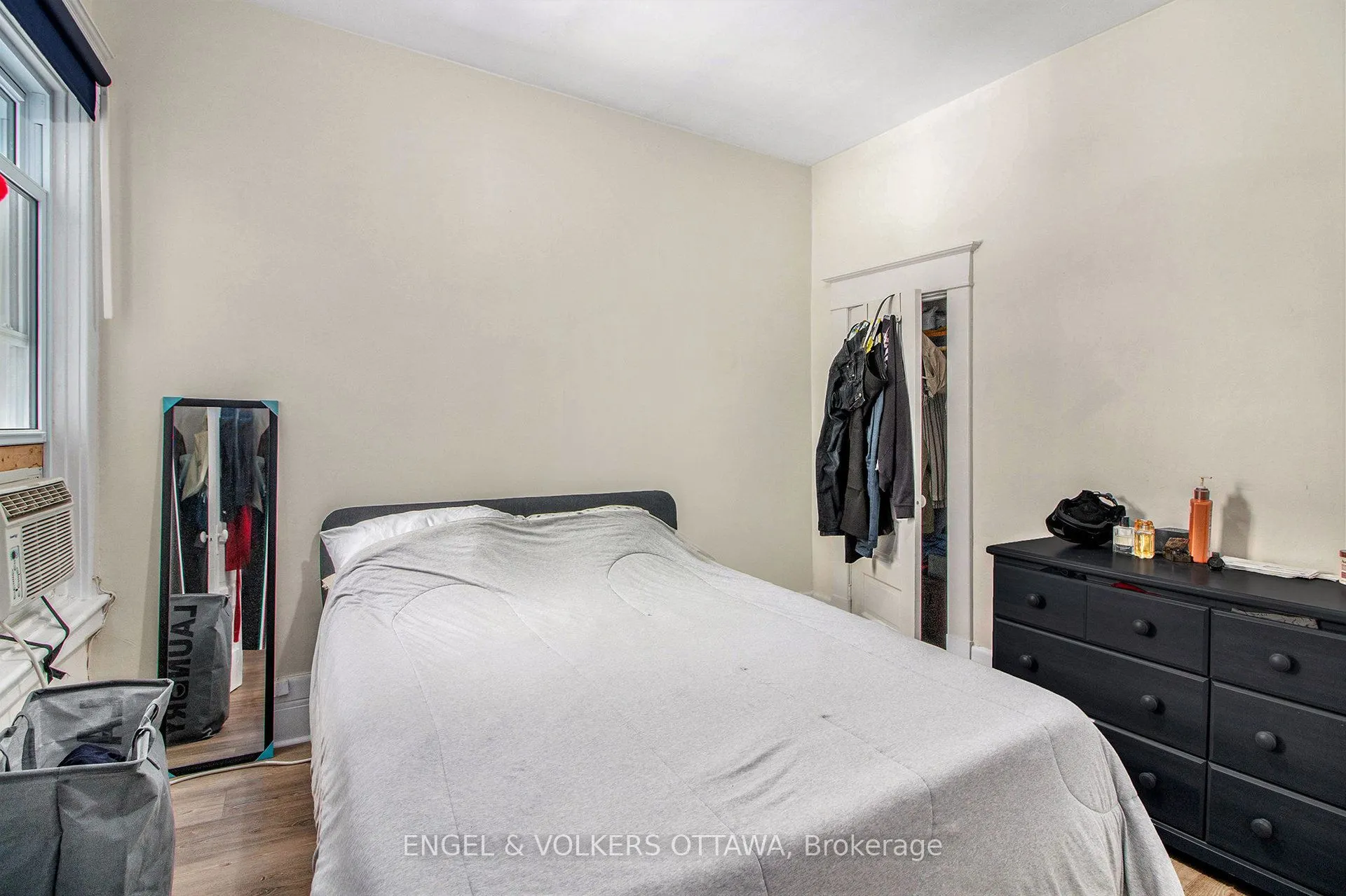 170 Ivy Crescent, #1
