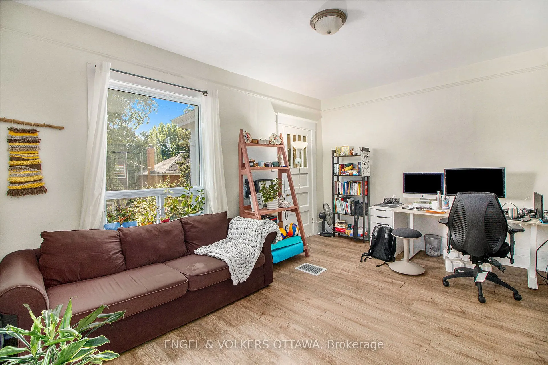 170 Ivy Crescent, #1