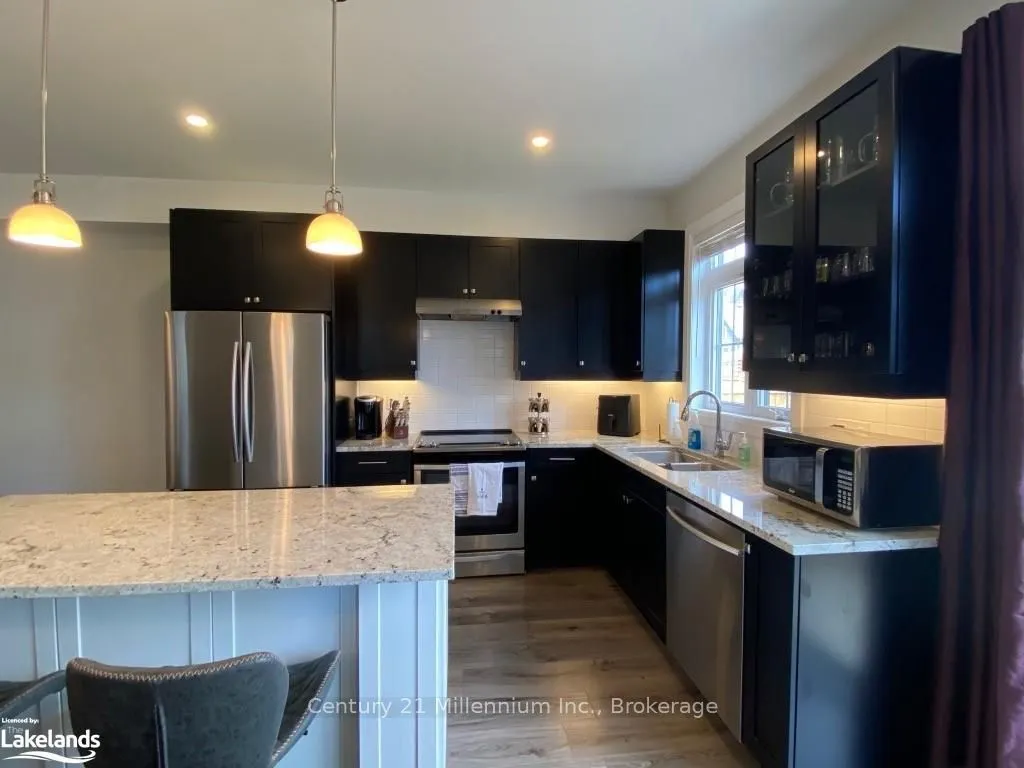167 YELLOW BIRCH Crescent