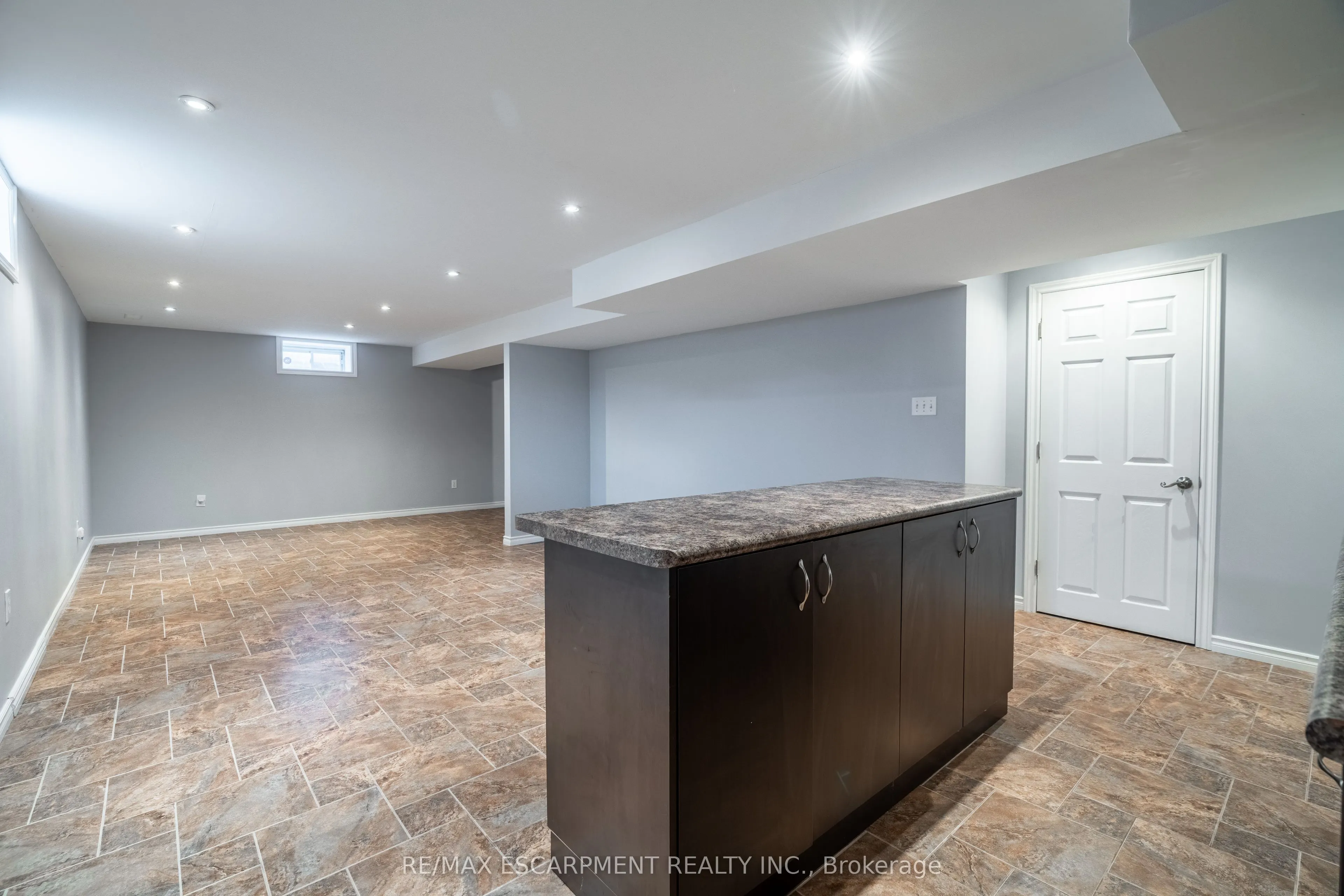 710 HALL Road