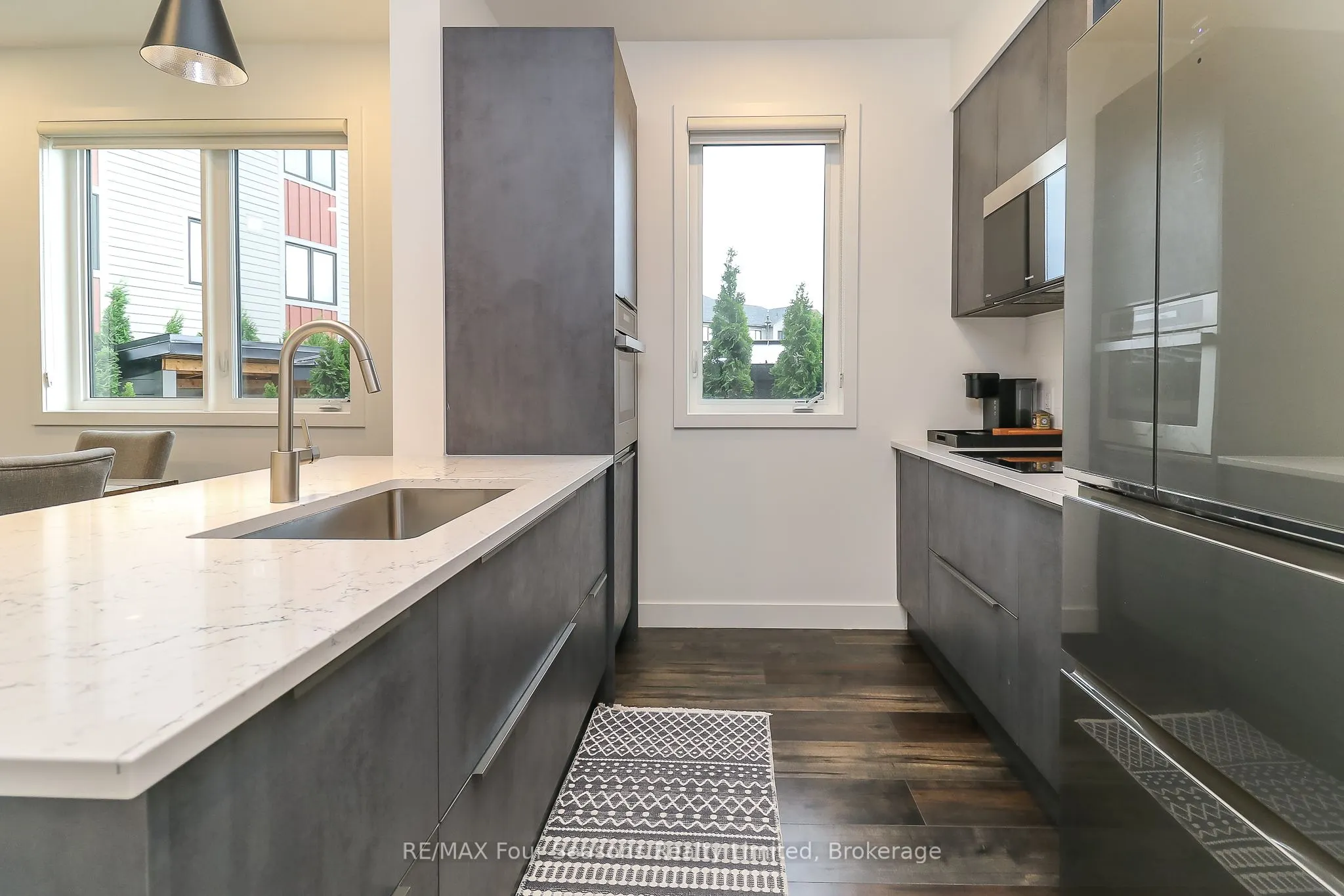12 BEAUSOLEIL Lane, #107