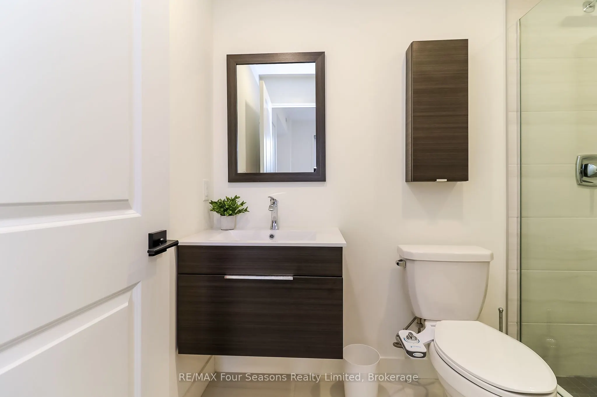 12 BEAUSOLEIL Lane, #107
