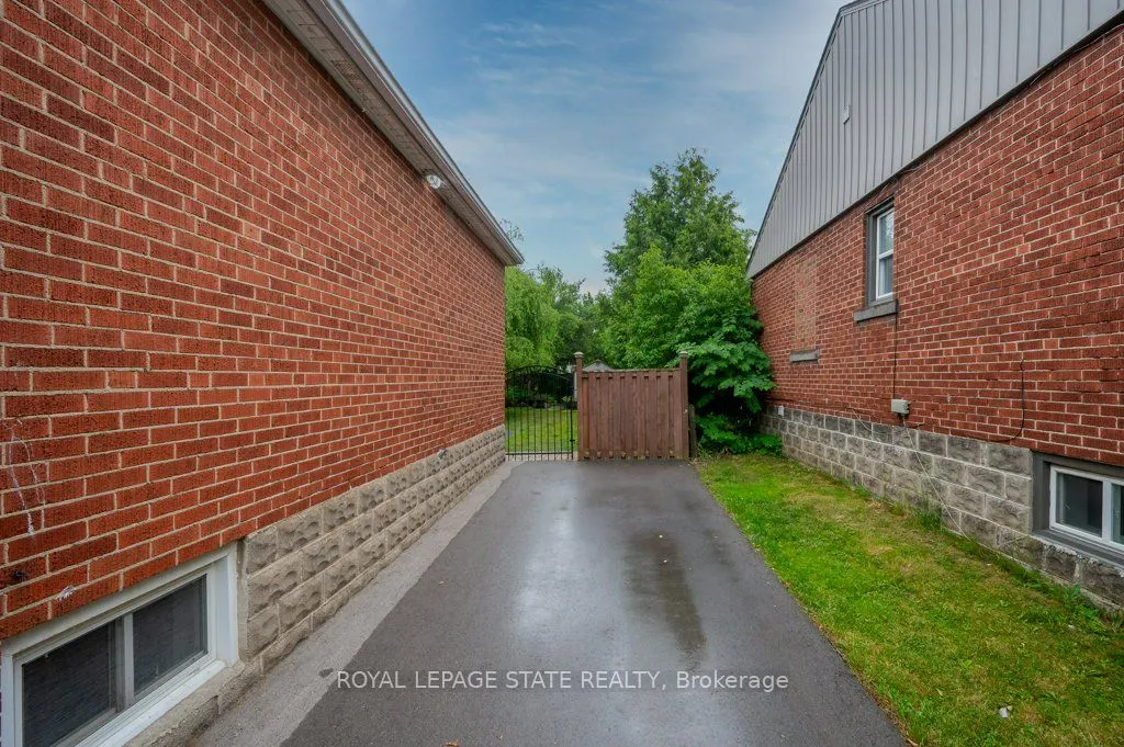 891 Garth Street